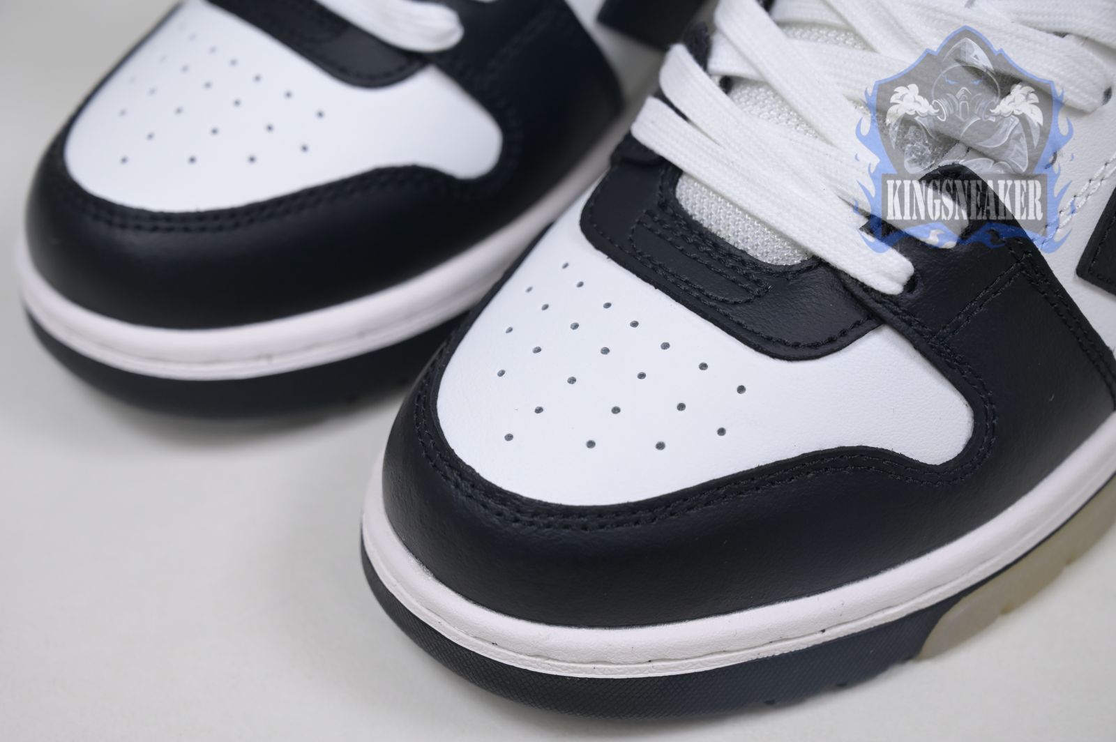 OFF-WHITE Ous Of Office