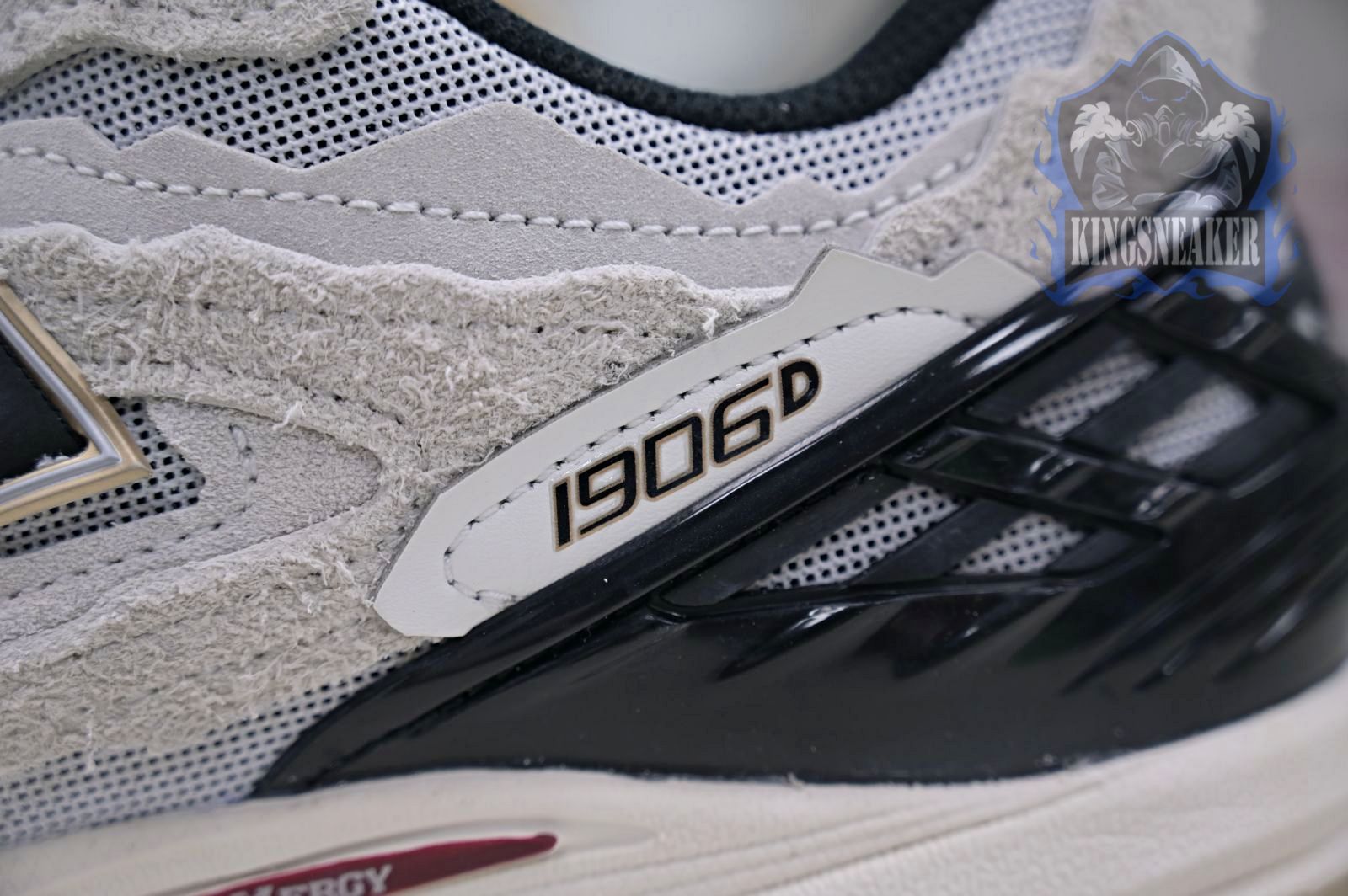 New Balance NB 1906R