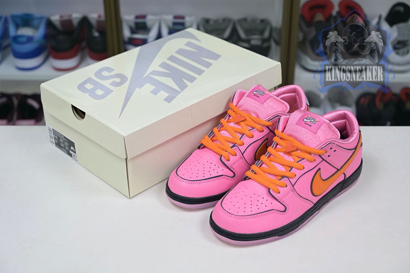 The Powerpuff Girls x Nike Dunk SB Low