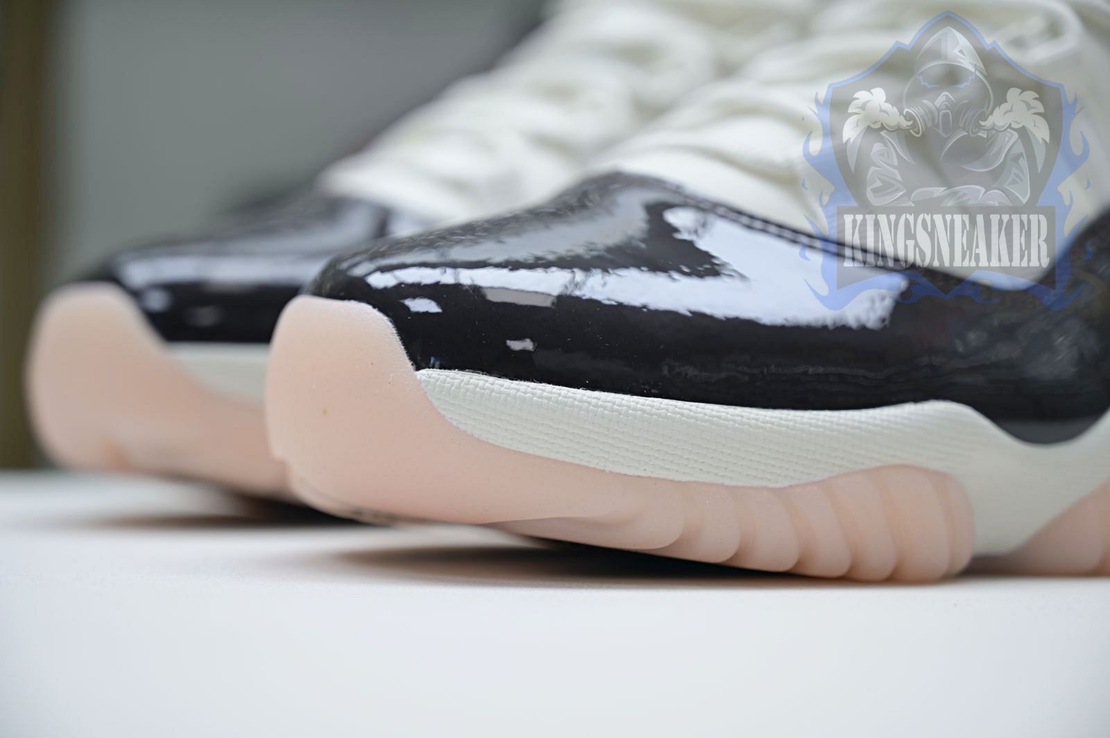 Air Jordan 11