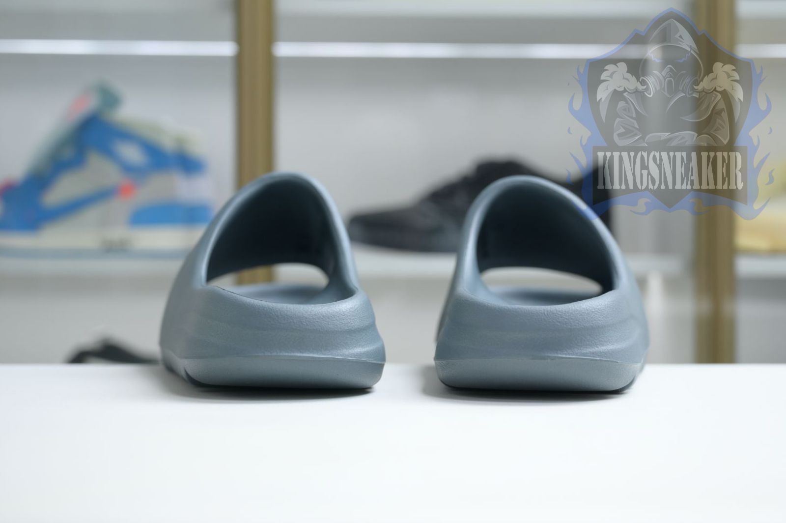adidas originals Yeezy Slide