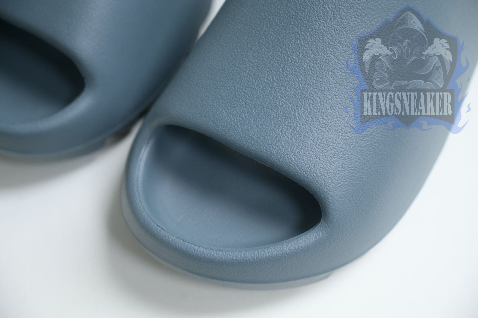 adidas originals Yeezy Slide