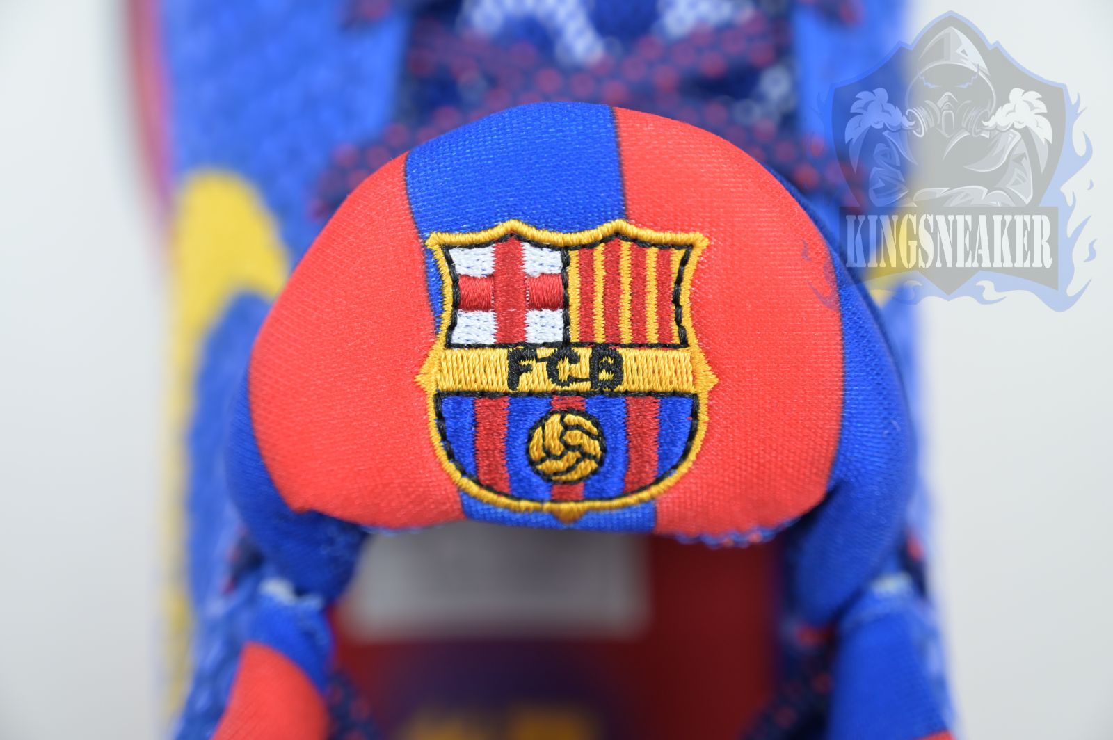 Nike Zoom Kobe 6  FC Barcelona Home