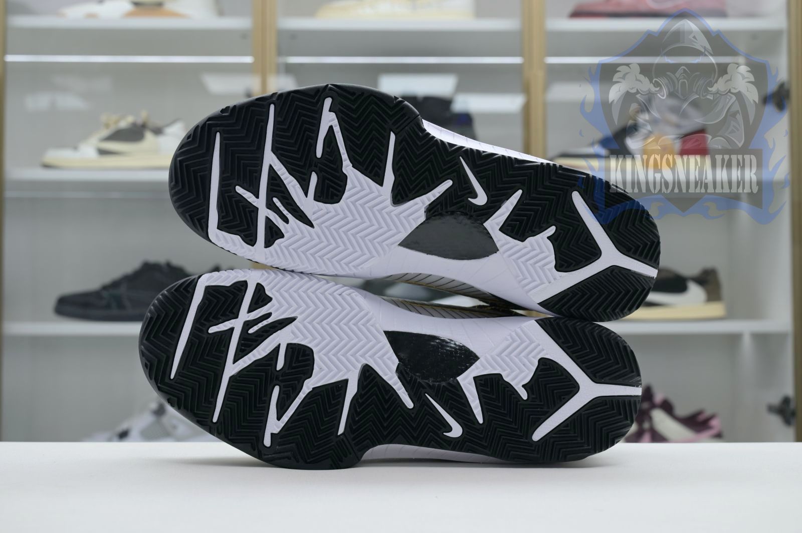 Nike Zoom Kobe 4 Protro 