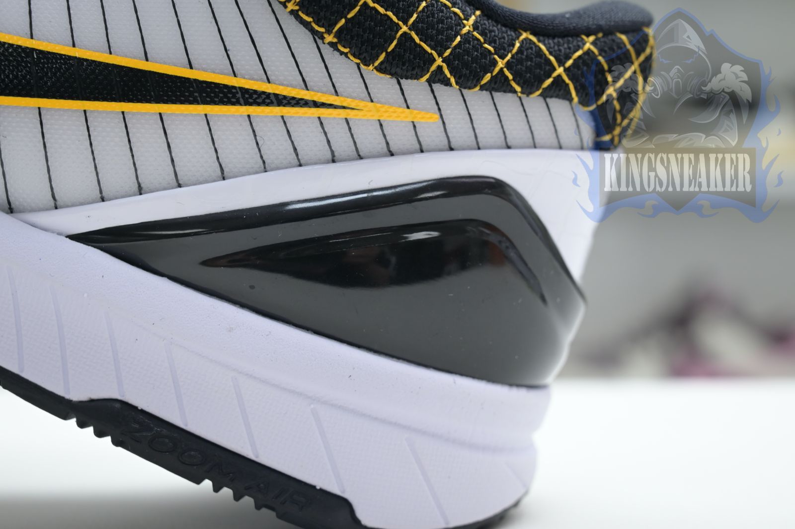 Nike Zoom Kobe 4 Protro 
