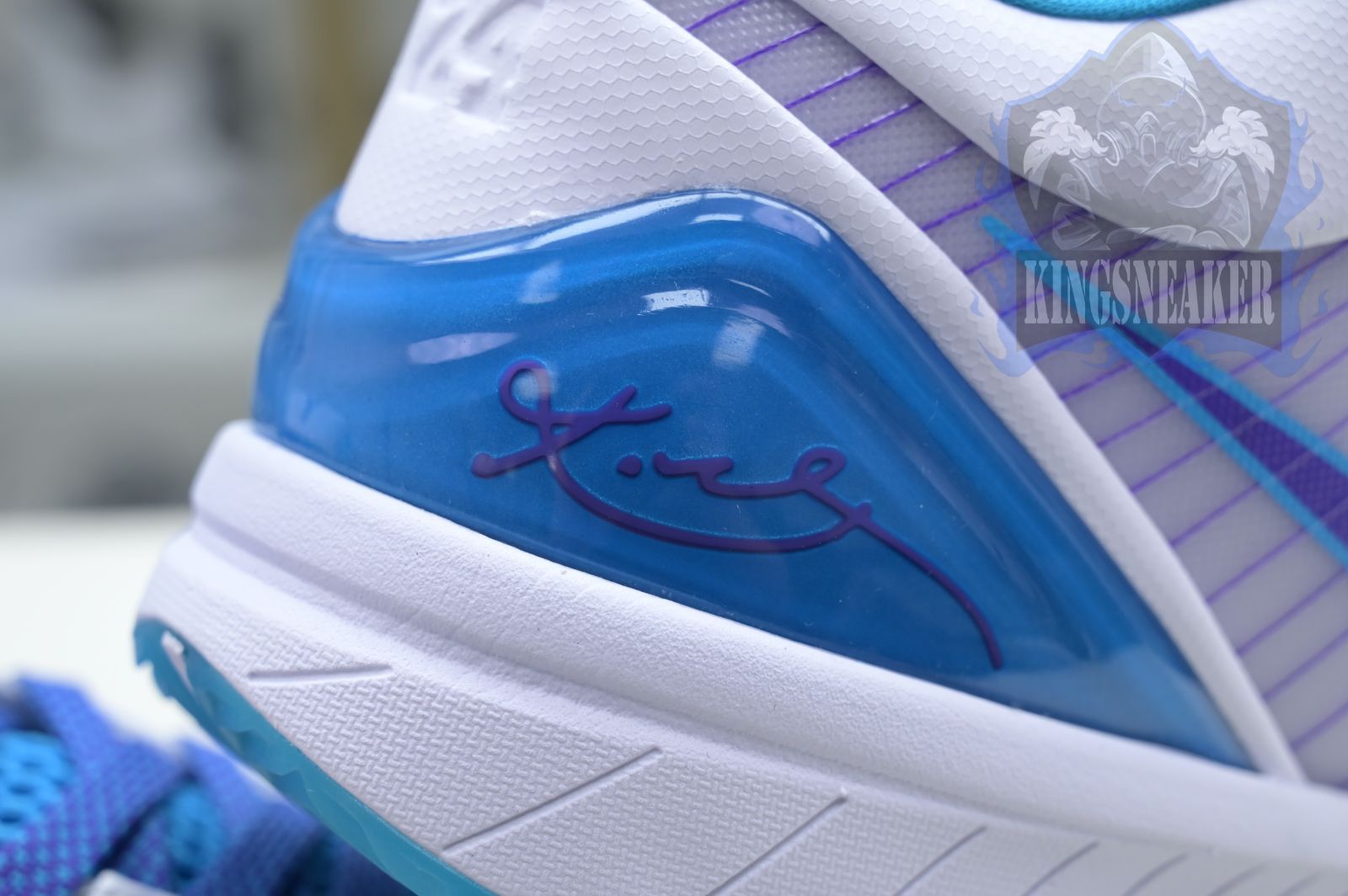 Nike Zoom Kobe 4 Protro 