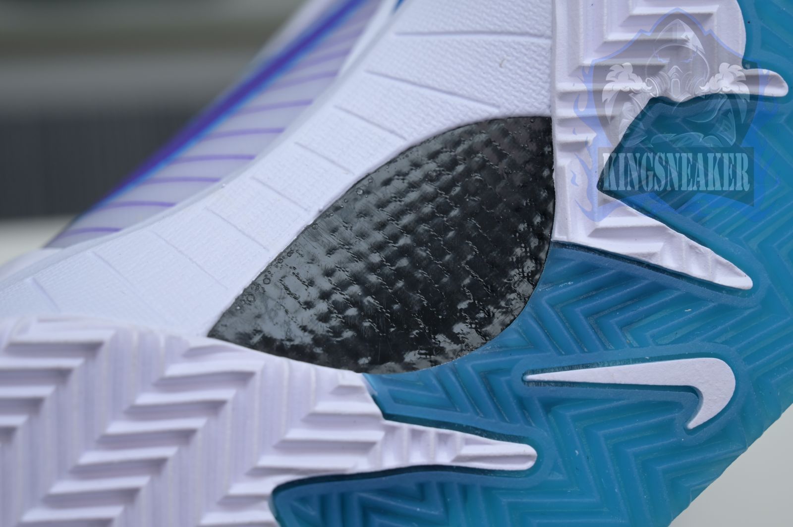 Nike Zoom Kobe 4 Protro 