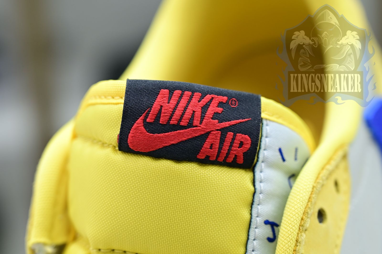 Travis Scott x Jordan Air Jordan 1 Low Canary