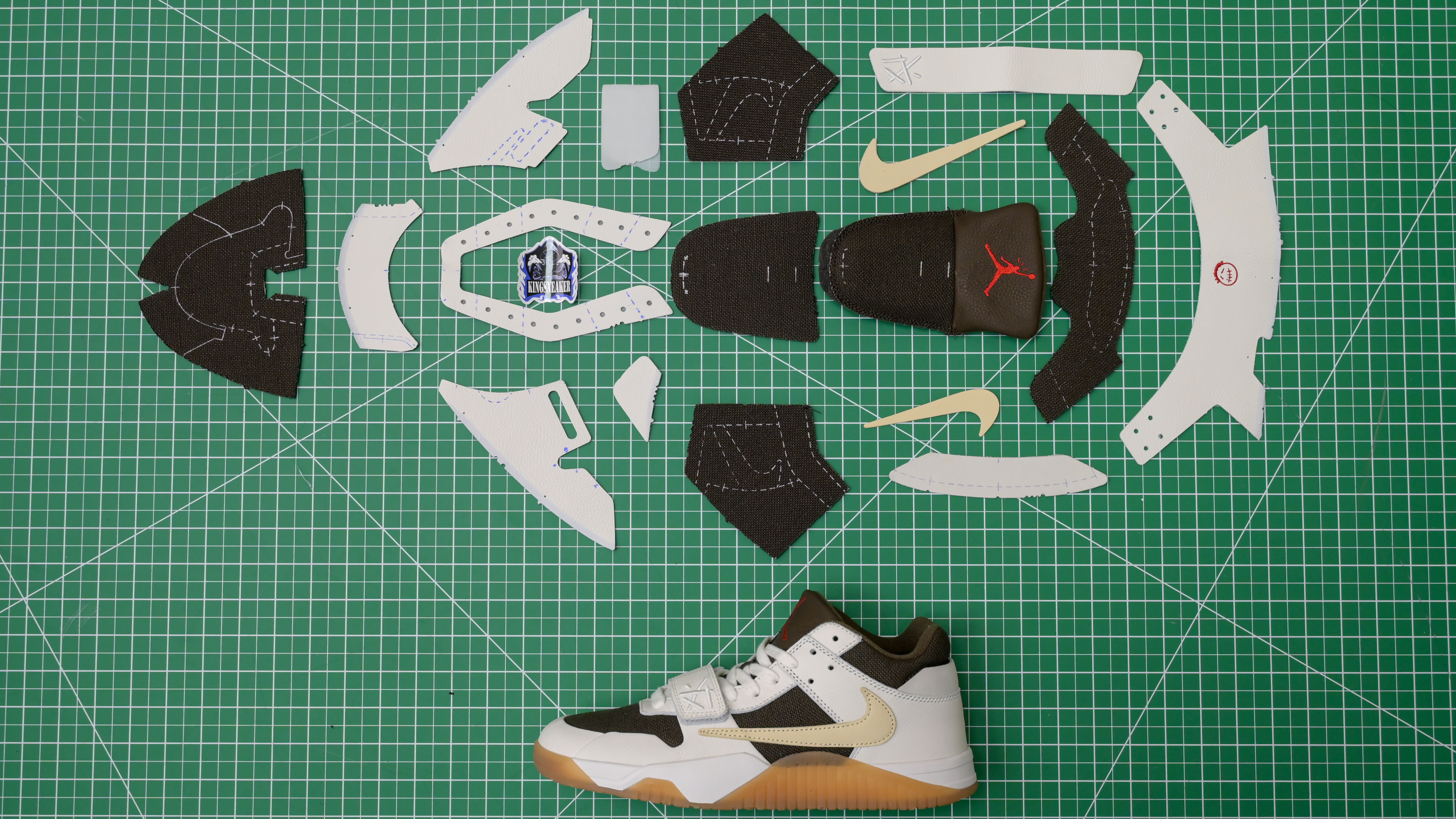 We received the production specification sheet for this shoe from Nike AIR JORDAN, ensuring the accuracy of every material component.We don't just sell shoes; we also manufacture them.