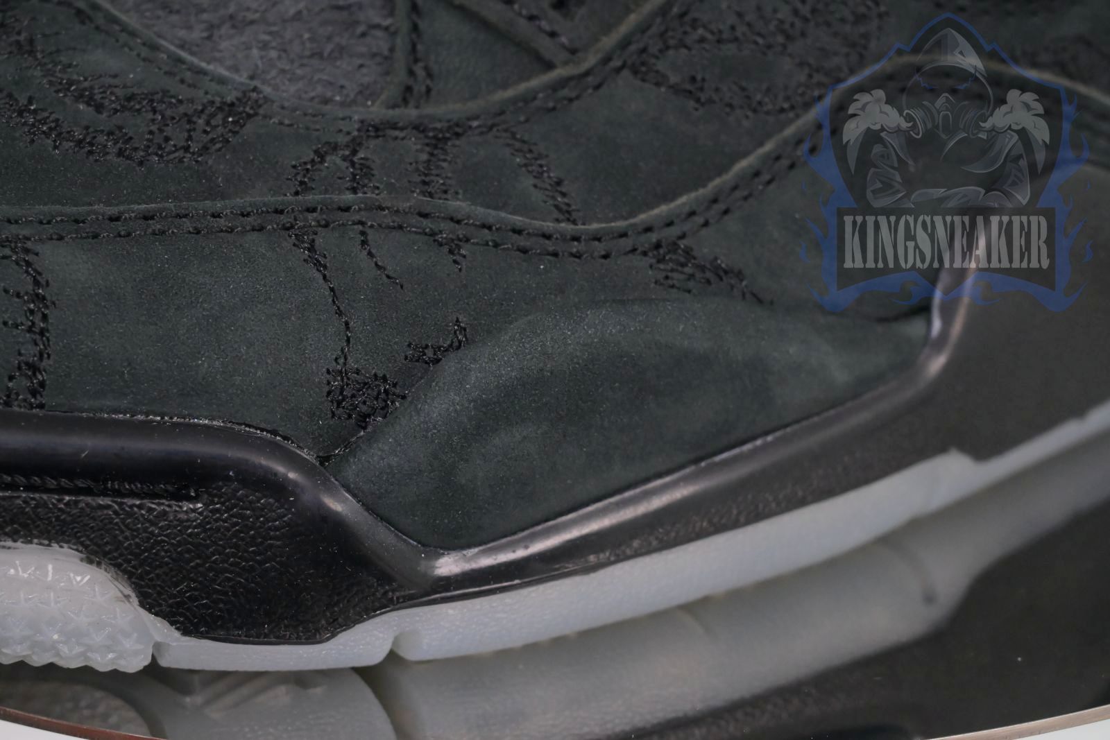 Jordan Air Jordan 4 kaws black