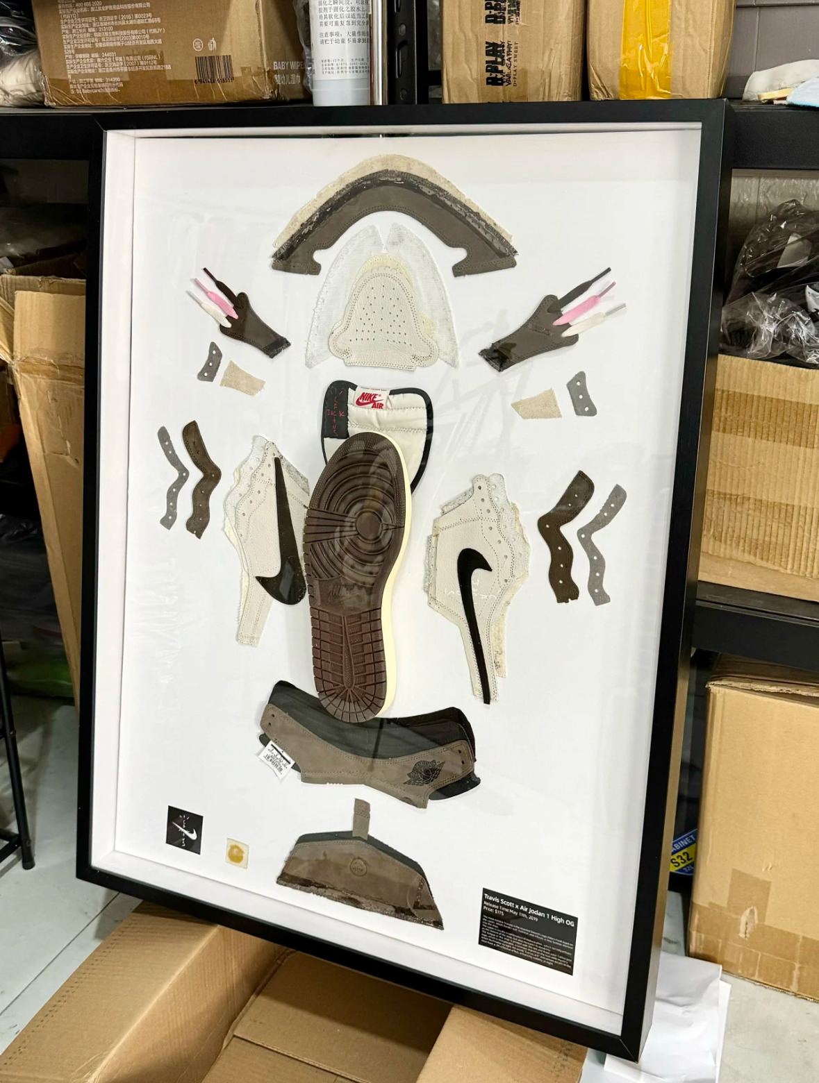 Why this pair AJ1 x Travis Scott admired by many people?