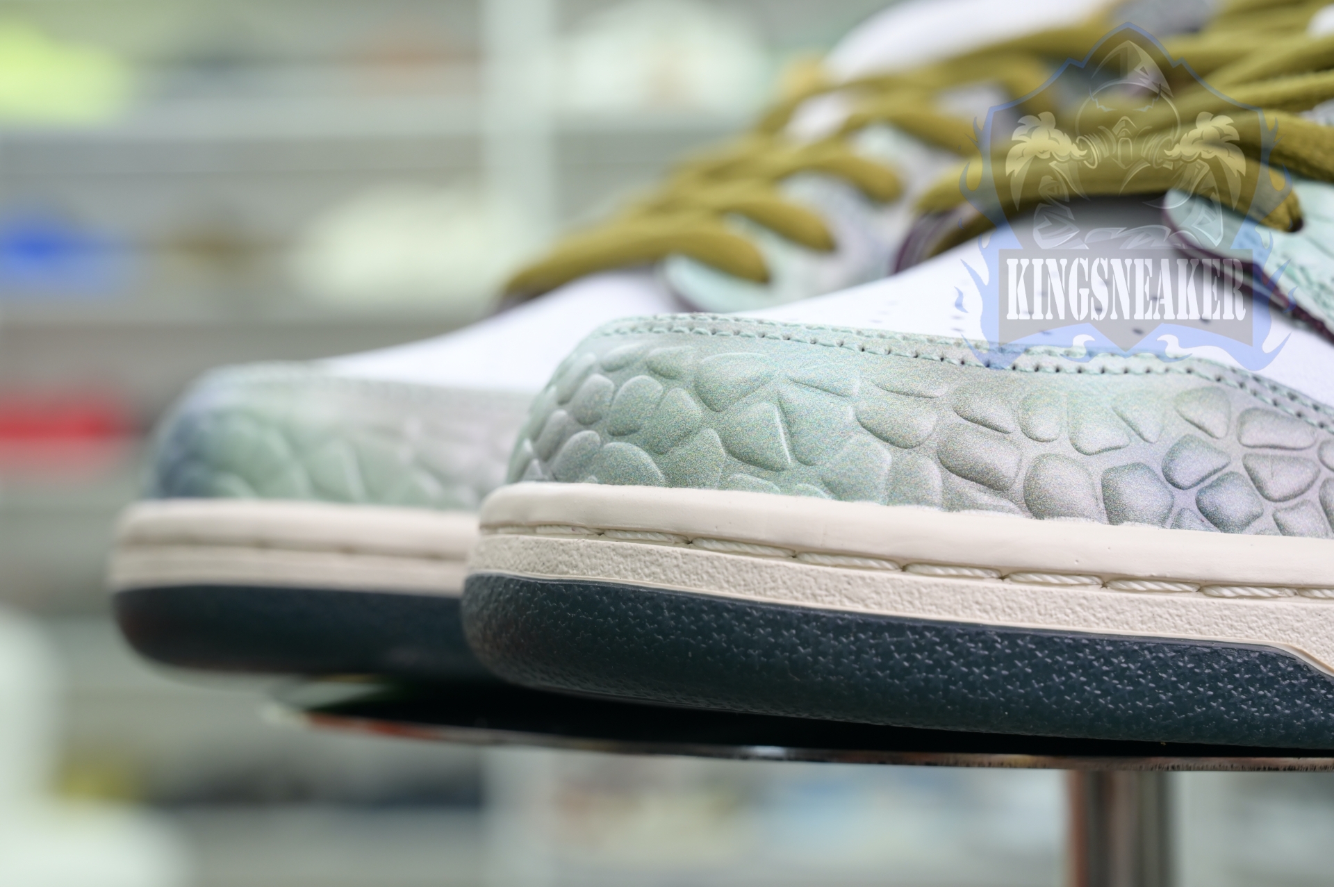 Alexis Sablone x Nike Dunk SB Low