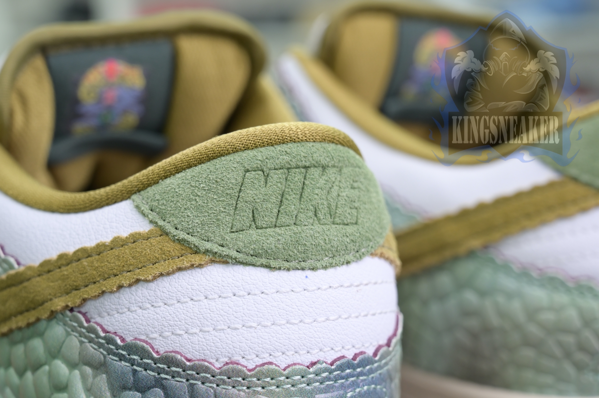 Alexis Sablone x Nike Dunk SB Low