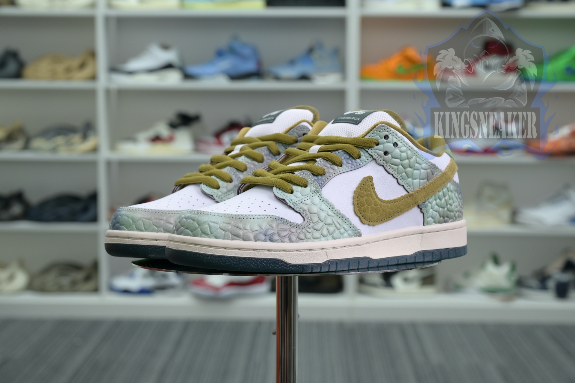 Alexis Sablone x Nike Dunk SB Low