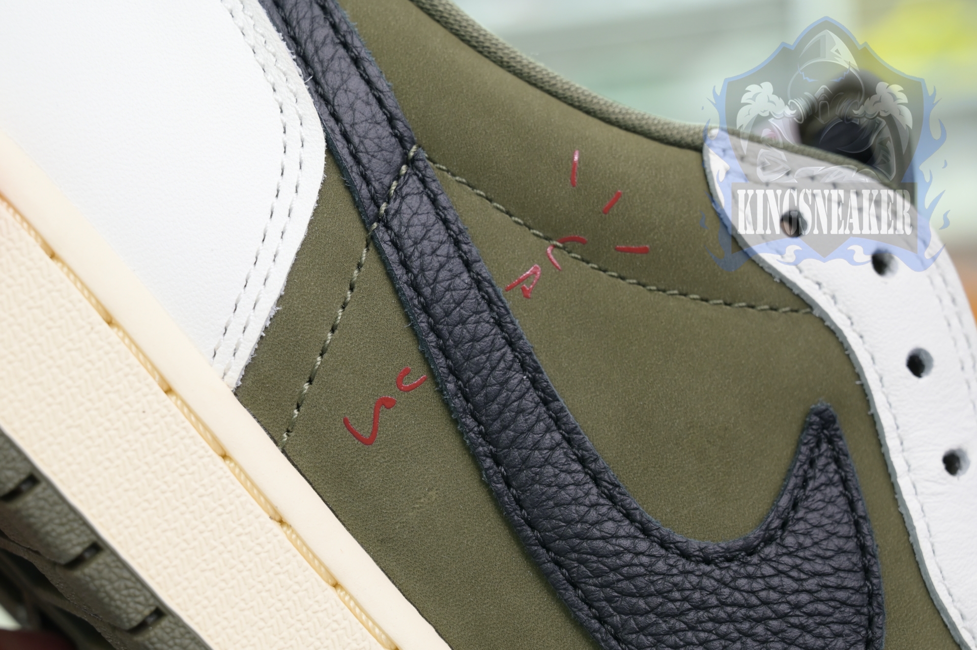 Travis Scott x Jordan Air Jordan 1 Low OG “Medium Olive”