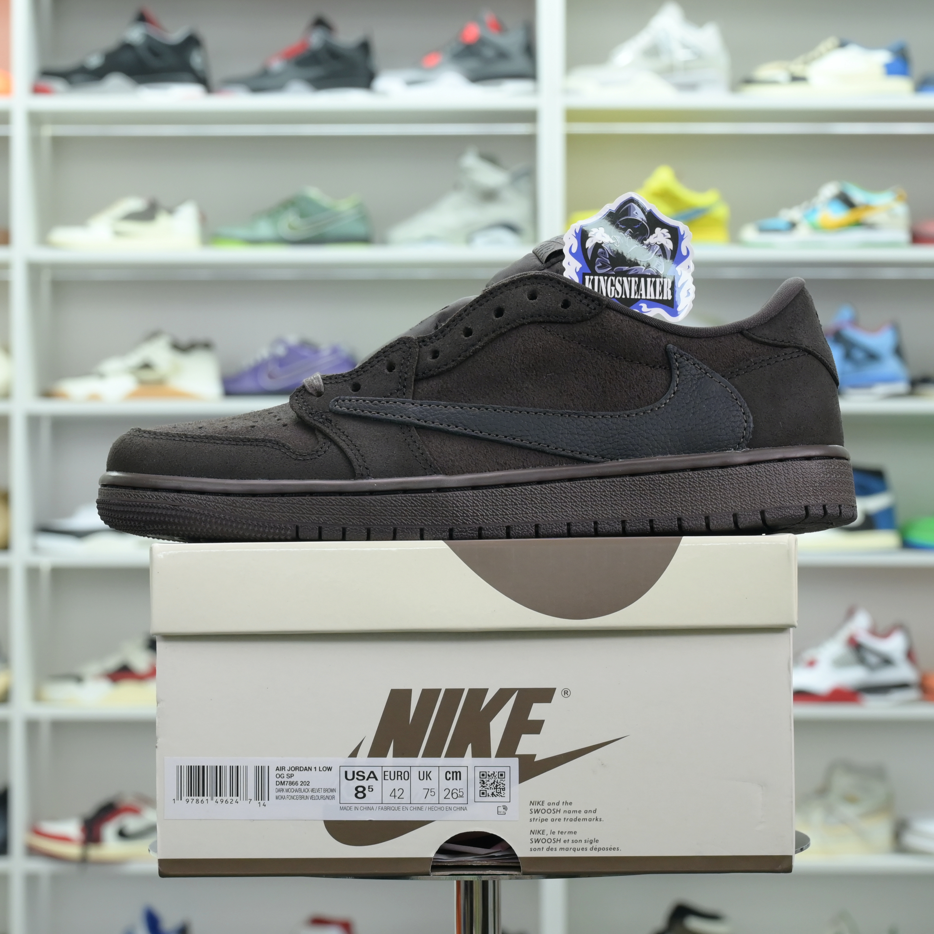 Travis Scott x Jordan Air Jordan 1 Low OG“Velvet Brown”