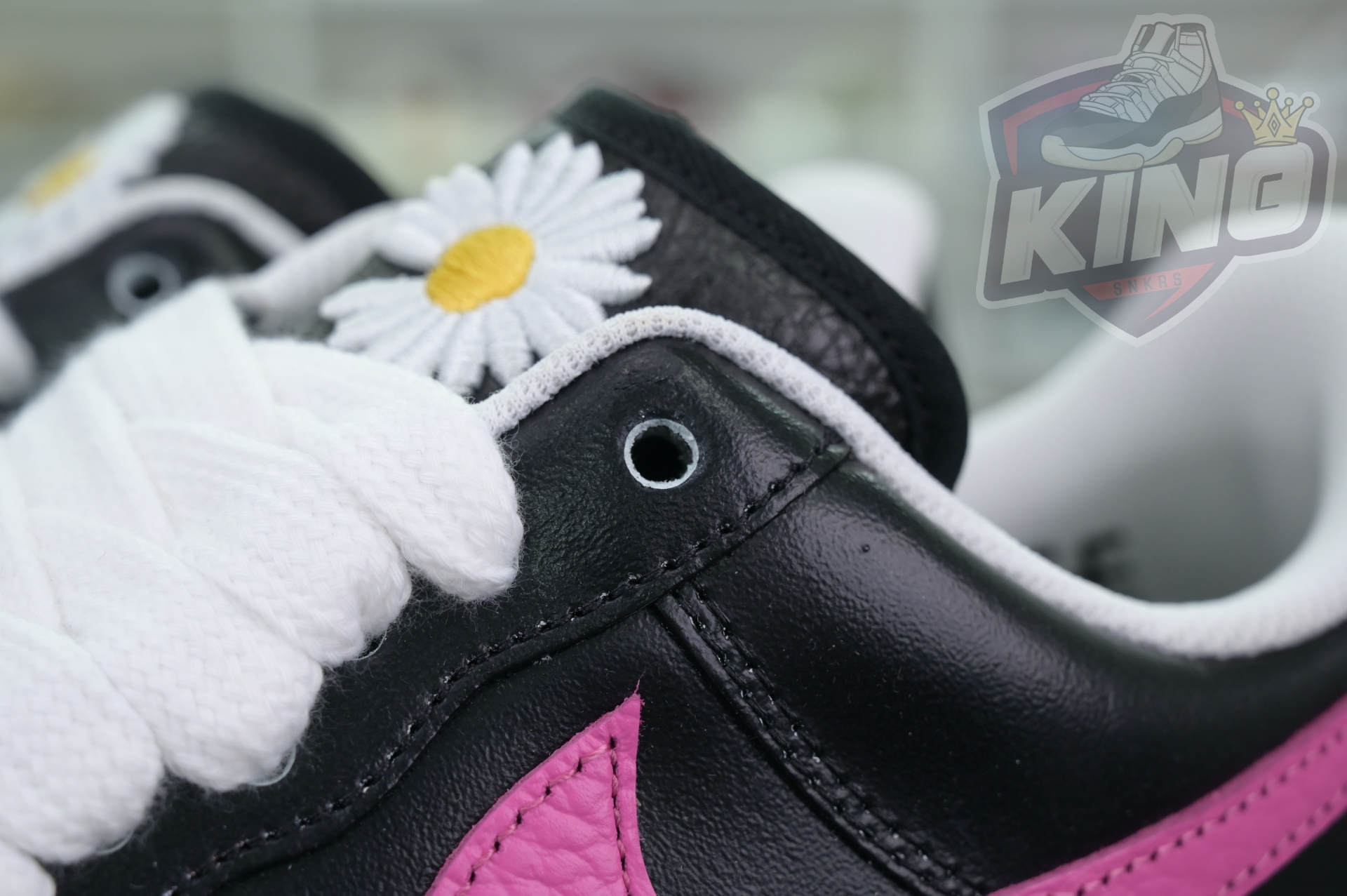 Peaceminusone x Nike Air Force 1 “Para- Noise 3.0”