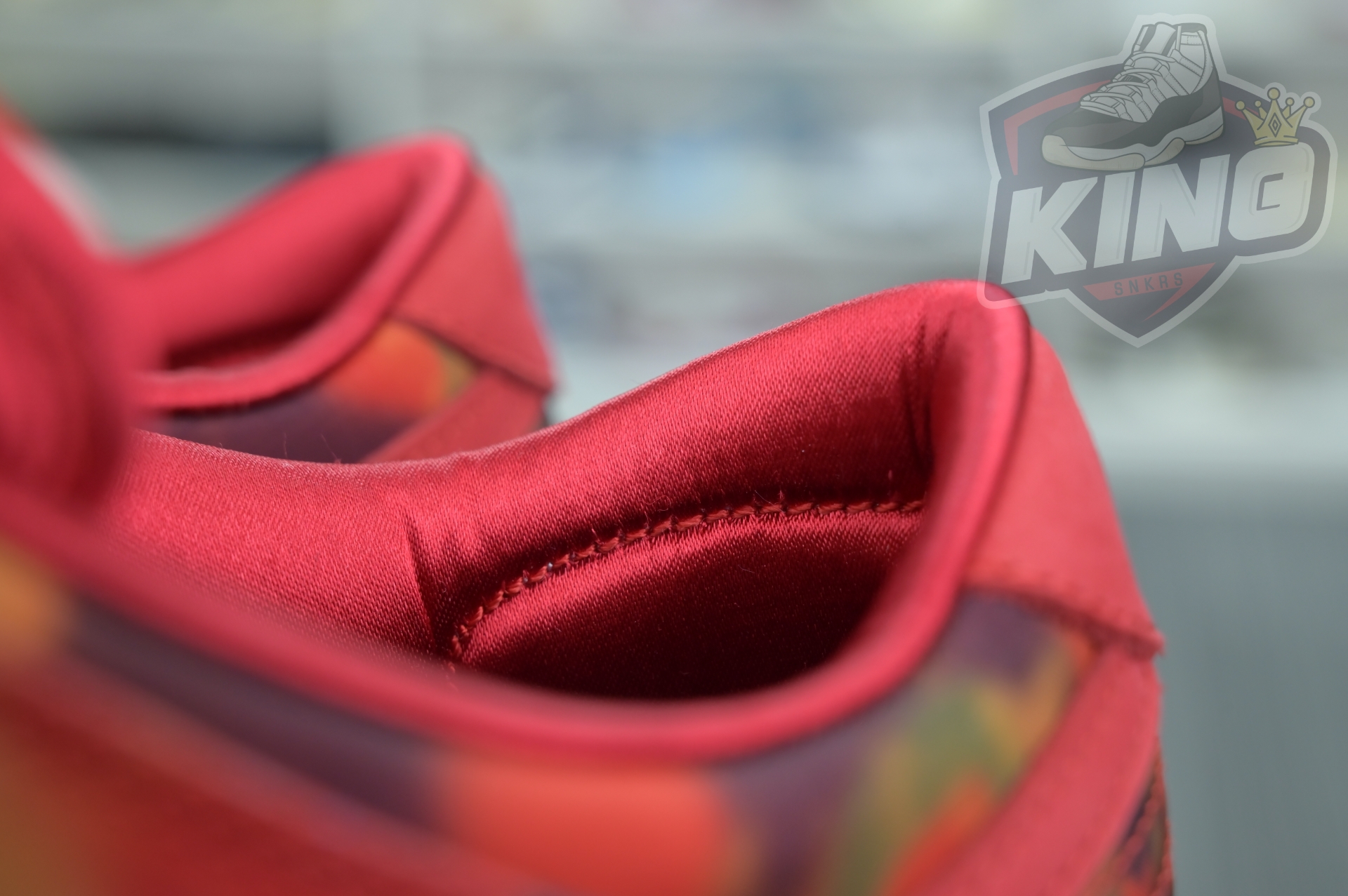 The Wizard of Oz x Nike SBDunk Low“Ruby Slipper”