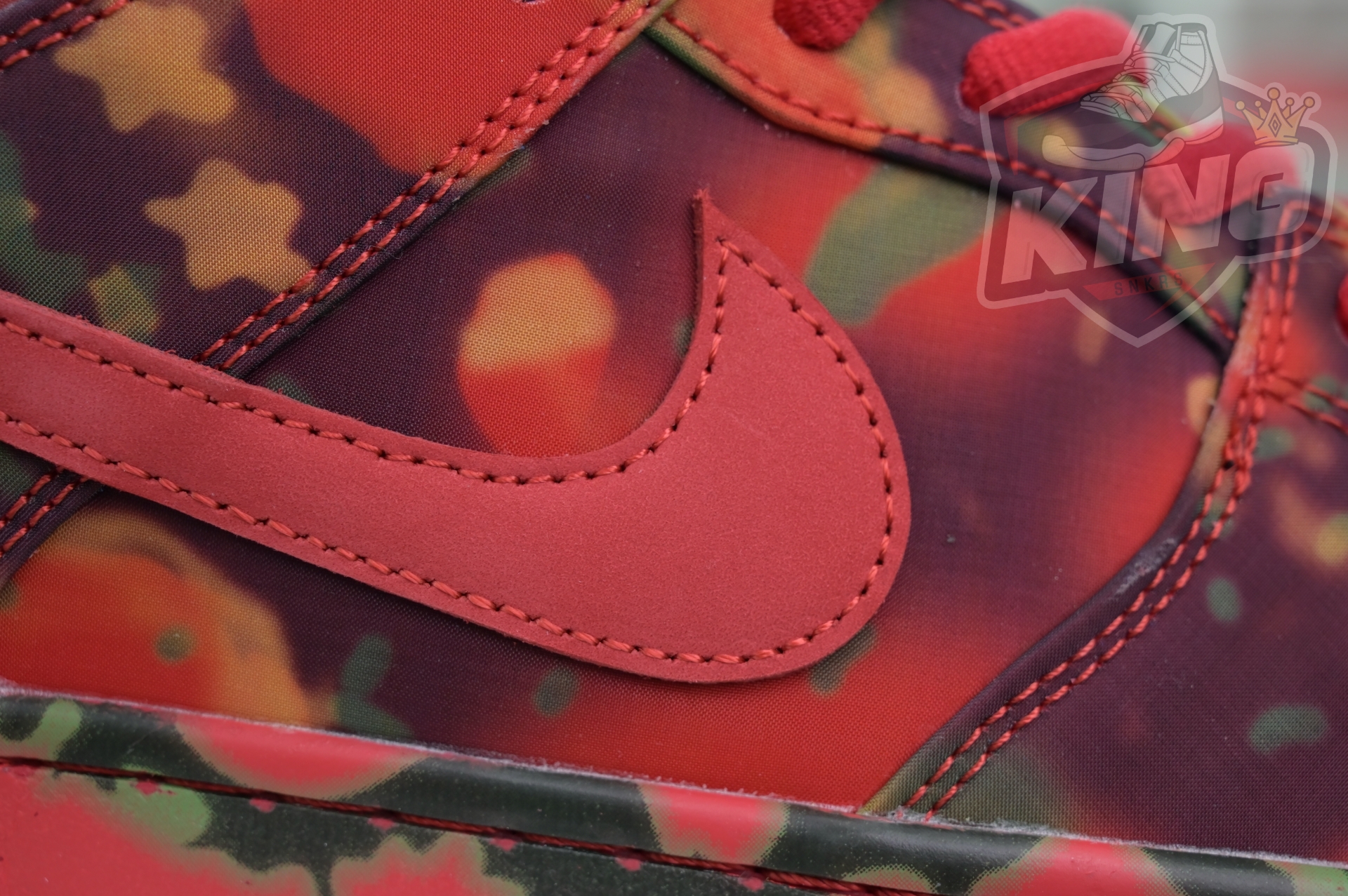 The Wizard of Oz x Nike SBDunk Low“Ruby Slipper”
