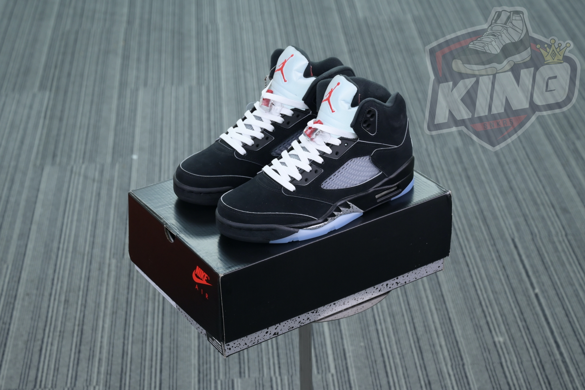 Jordan Air Jordan 5“BLACK METALLIC REIMAGINED”