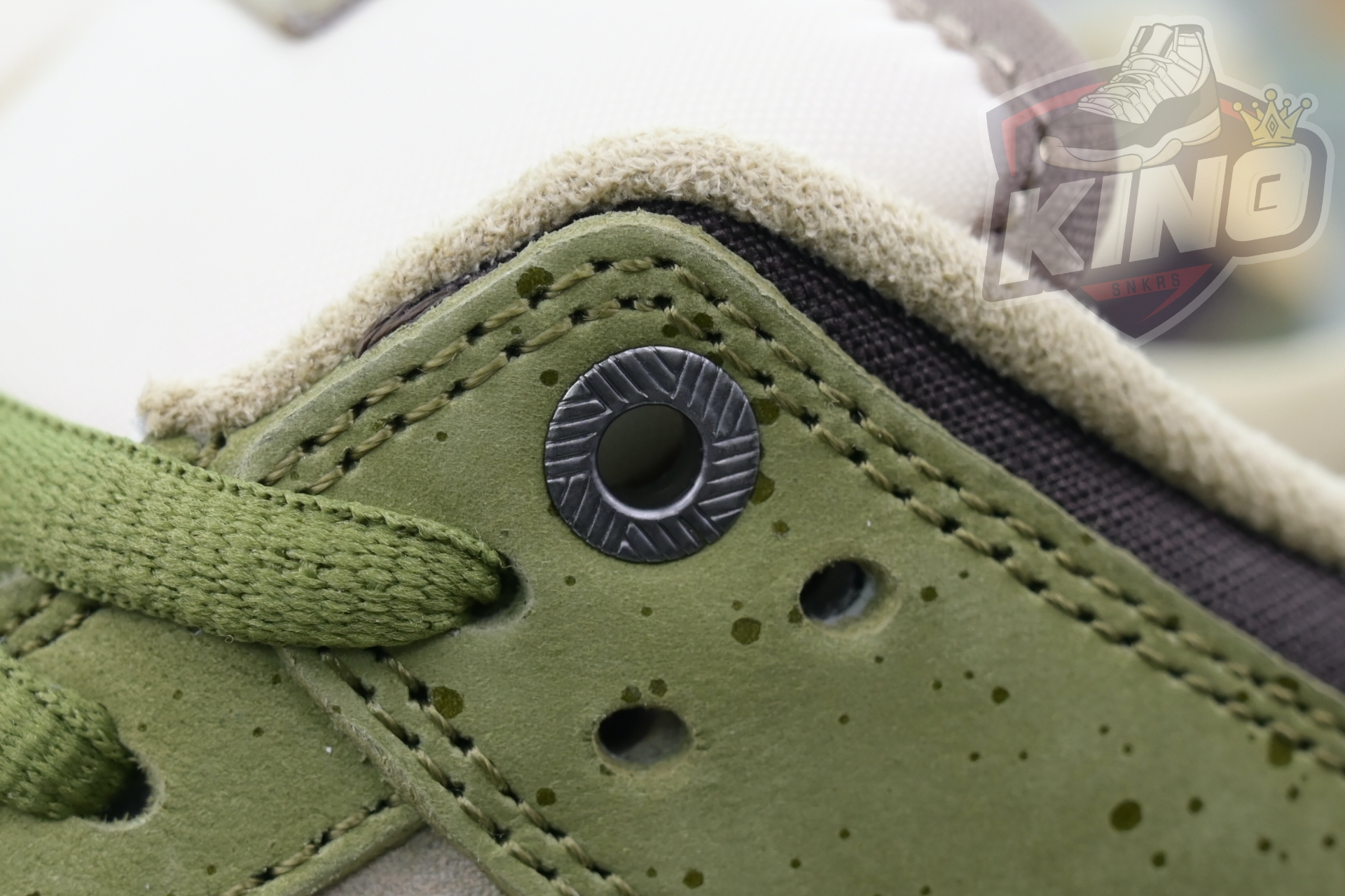 Yuto Horigome x Nike Dunk SB Asparagus