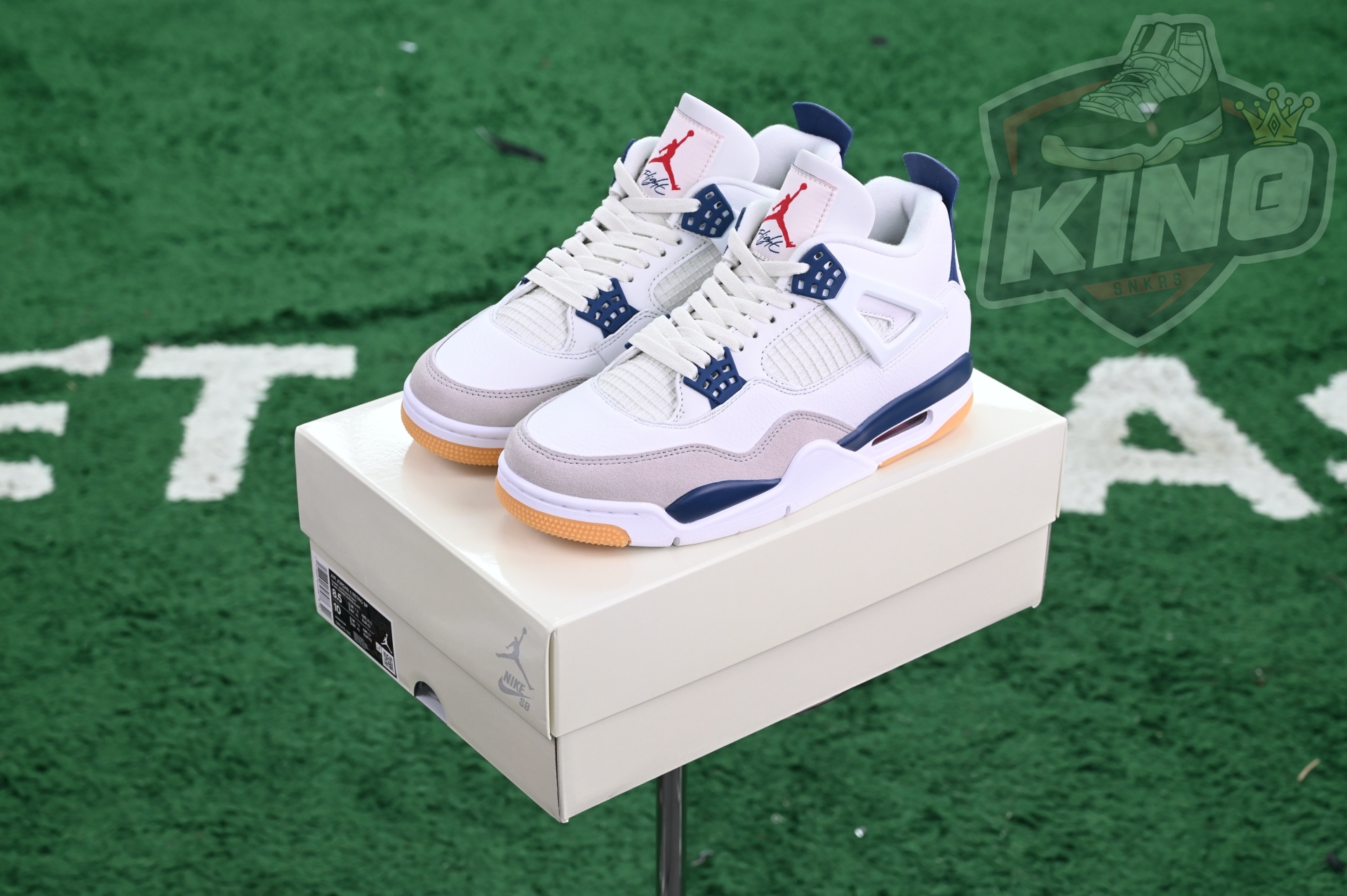 Jordan Air Jordan 4 SB “NAVY”