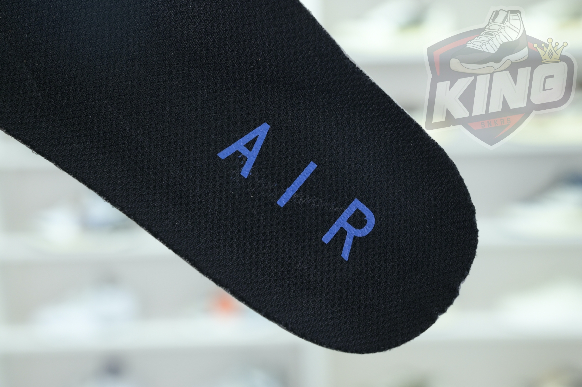 Nike Foamposite One“Dark Neon Royal”