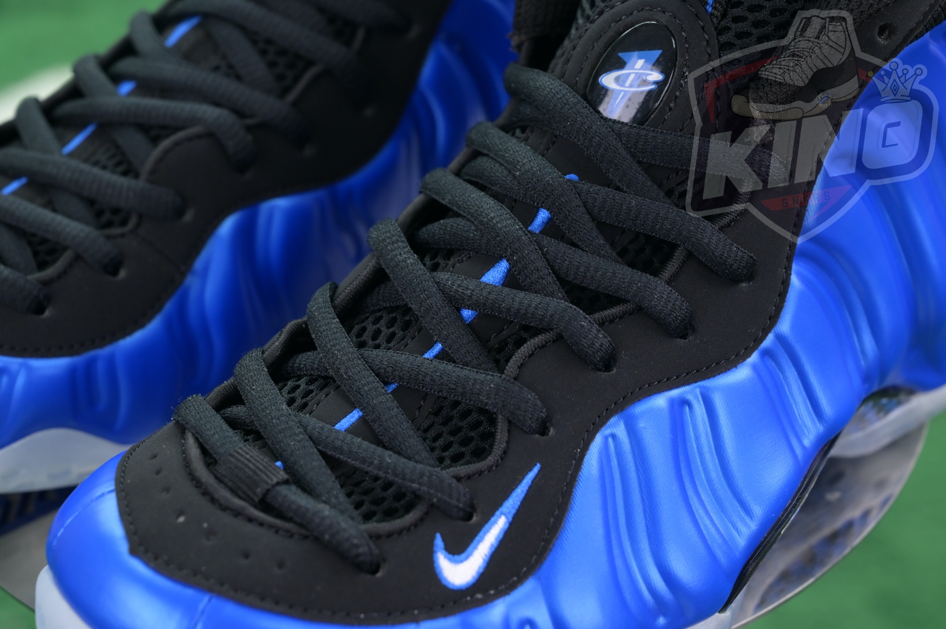 Nike Foamposite One“Dark Neon Royal”