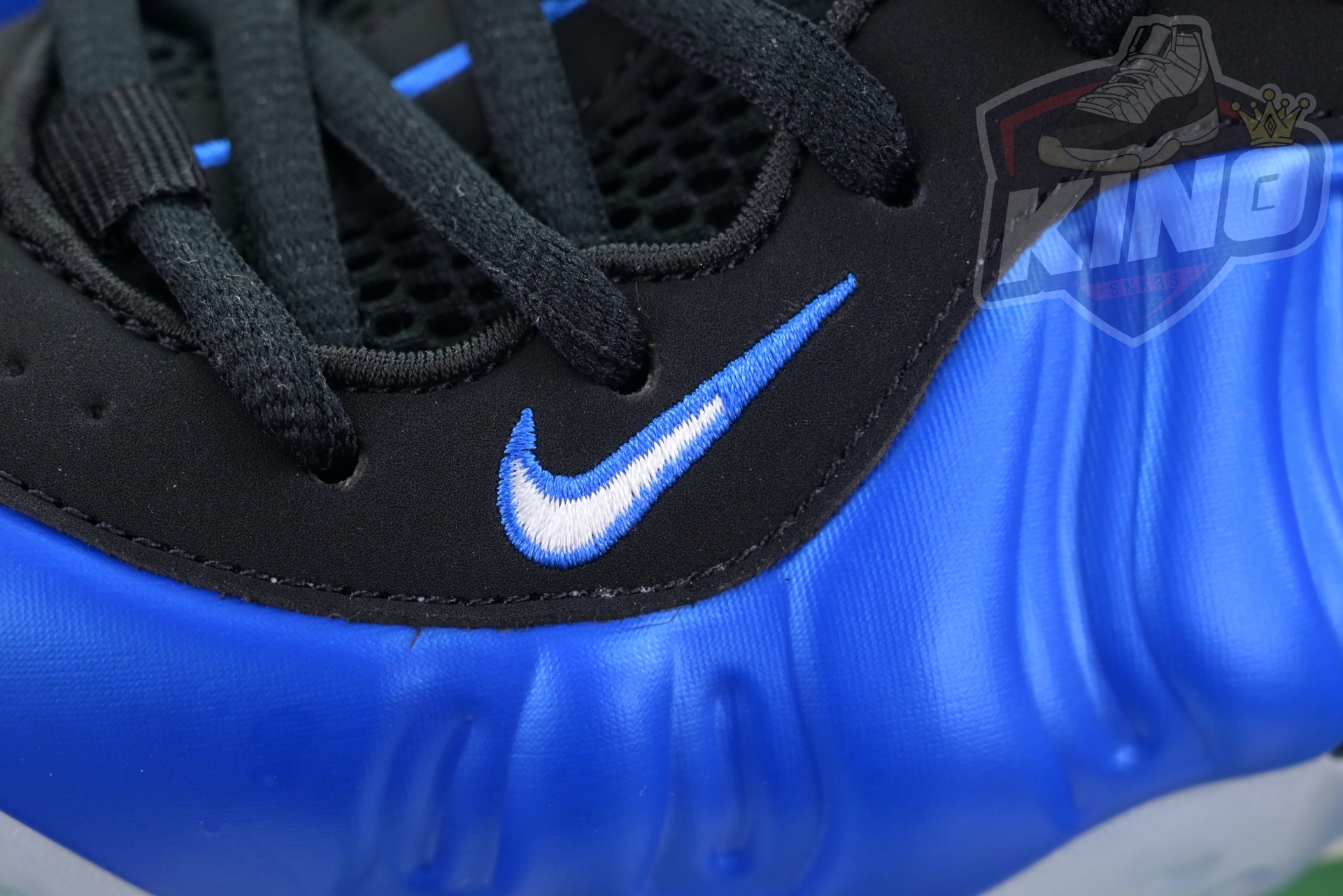 Nike Foamposite One“Dark Neon Royal”