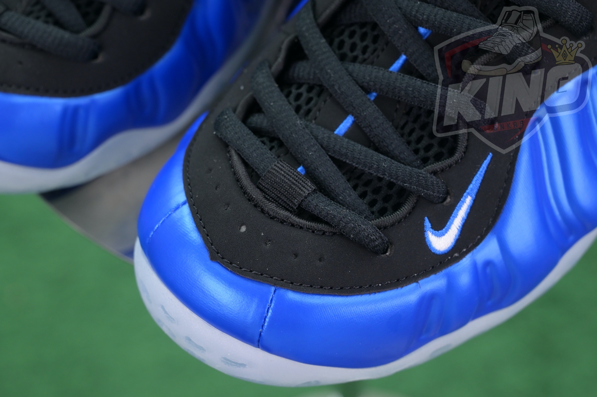 Nike Foamposite One“Dark Neon Royal”