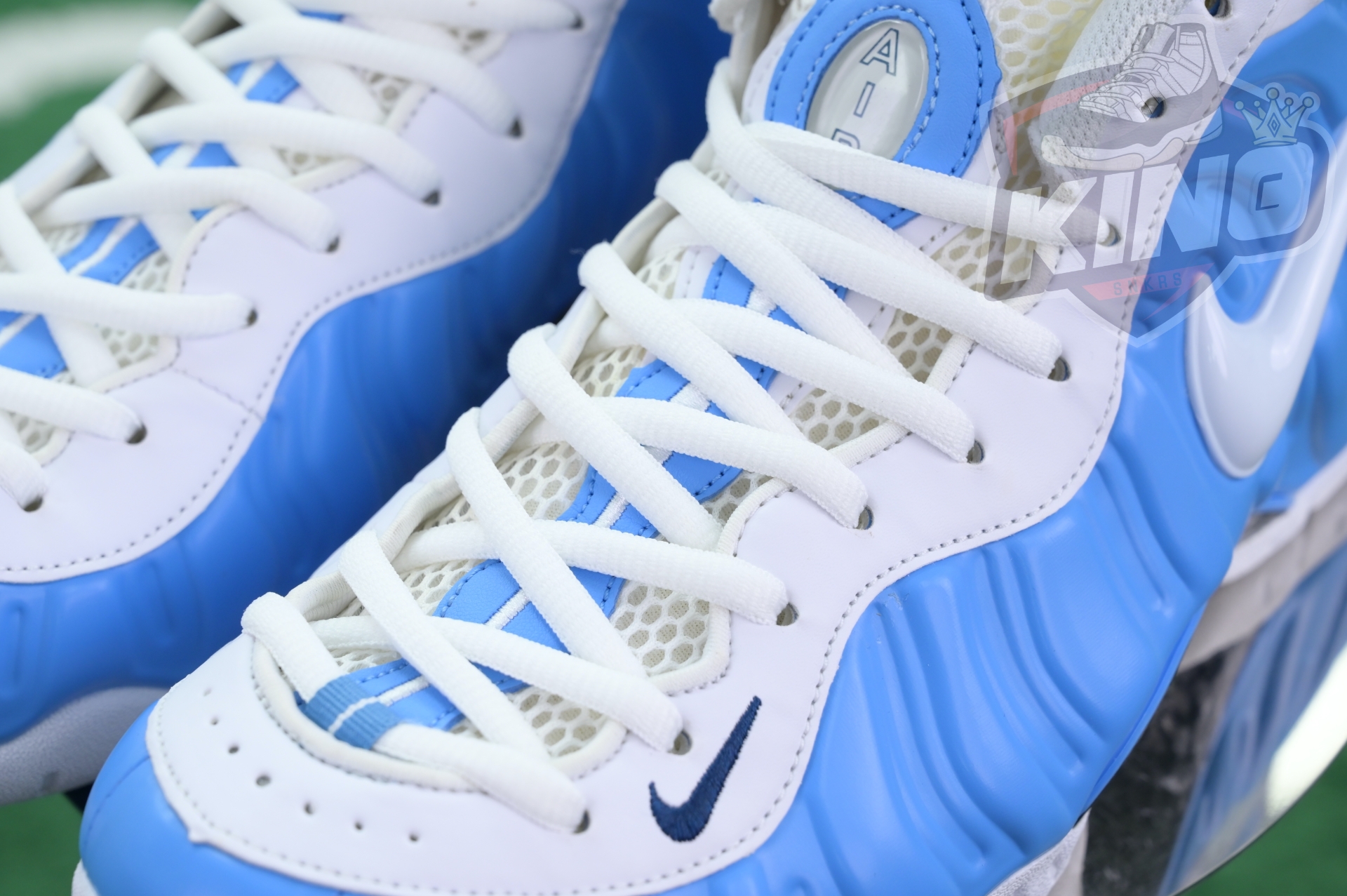 Nike Foamposite Pro University Blue