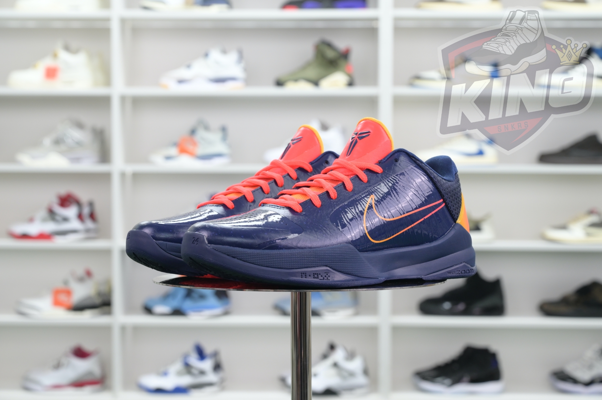 Caitlin Clark x Nike Kobe 5 Protro“Indiana Fever