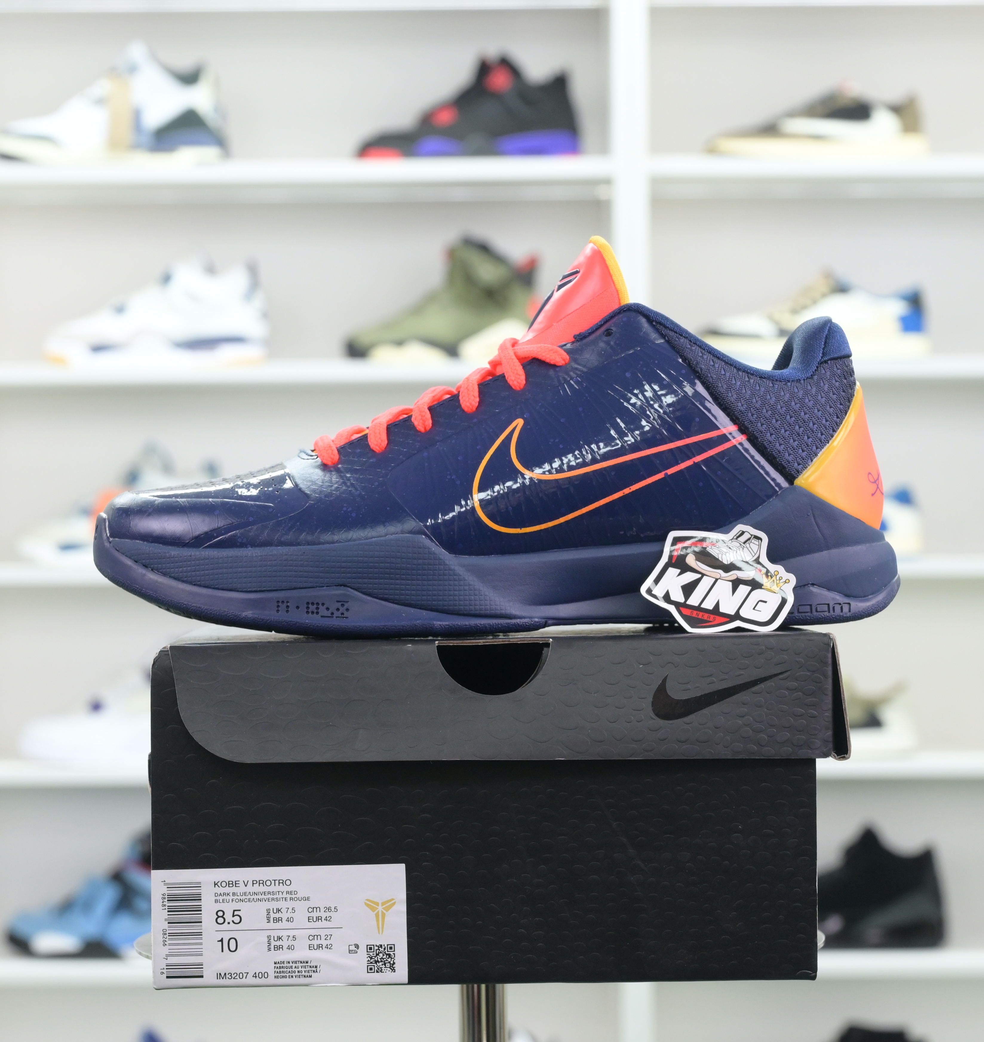 Caitlin Clark x Nike Kobe 5 Protro“Indiana Fever