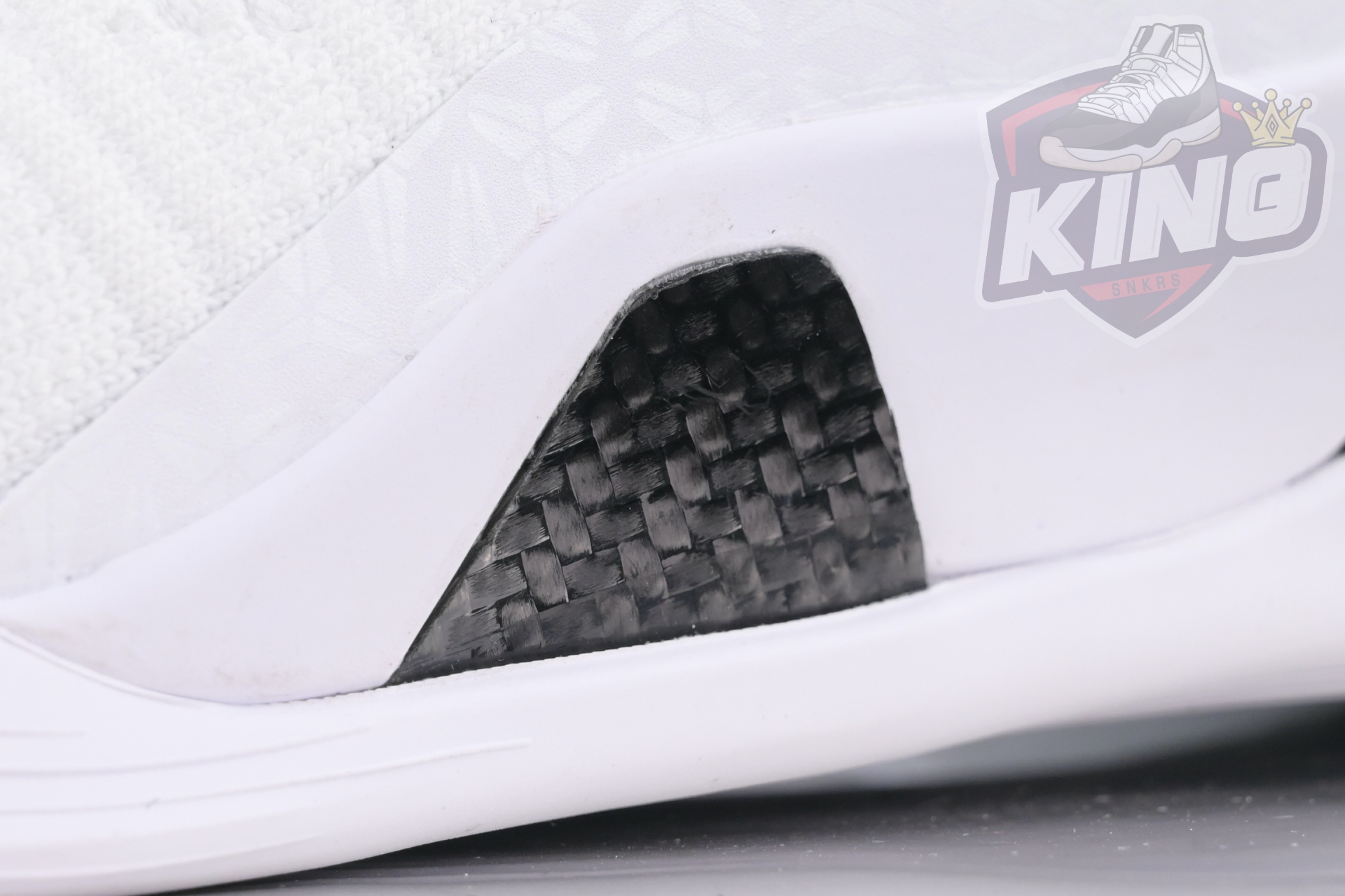 Nike Kobe 9 Elite High Protro 