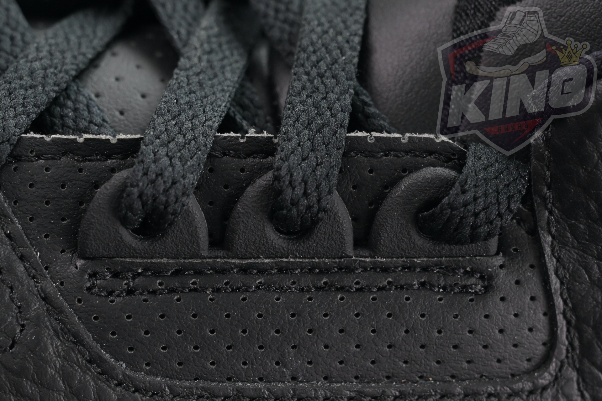 Fragment Design x Jordan Air Jordan 3“Black/ White”  DA3595-001