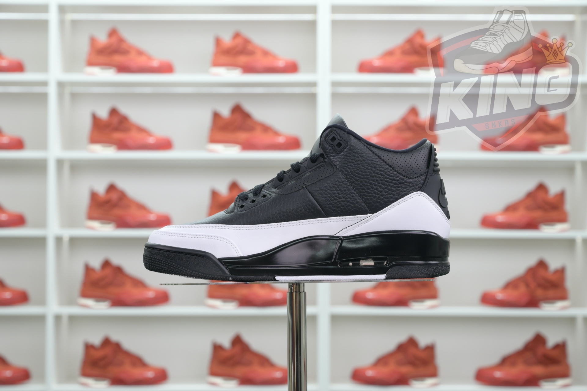 Fragment Design x Jordan Air Jordan 3“Black/ White”  DA3595-001