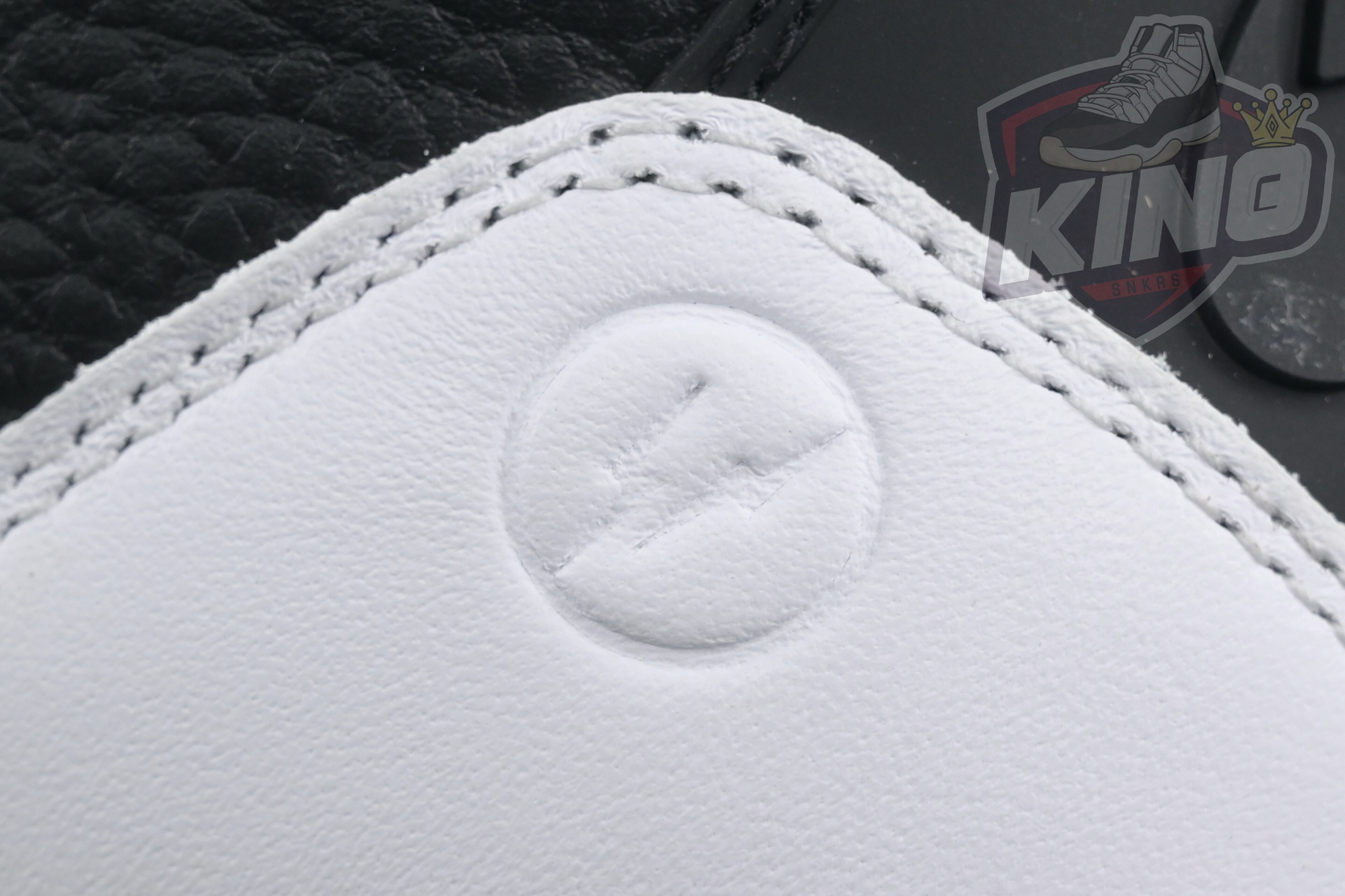 Fragment Design x Jordan Air Jordan 3“Black/ White”  DA3595-001