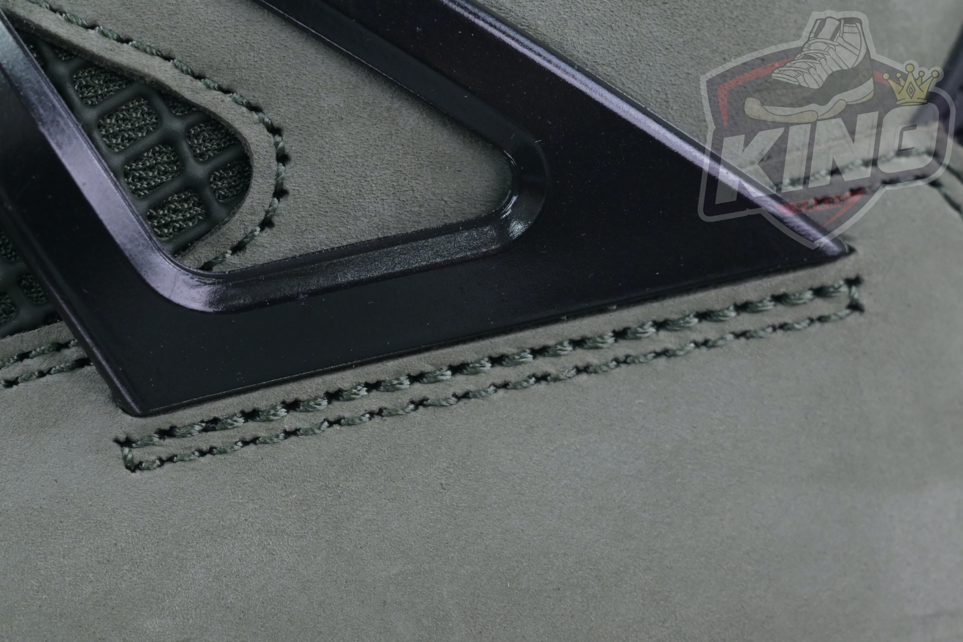 UNDEFEATED x Jordan Air Jordan 4  B1519-200