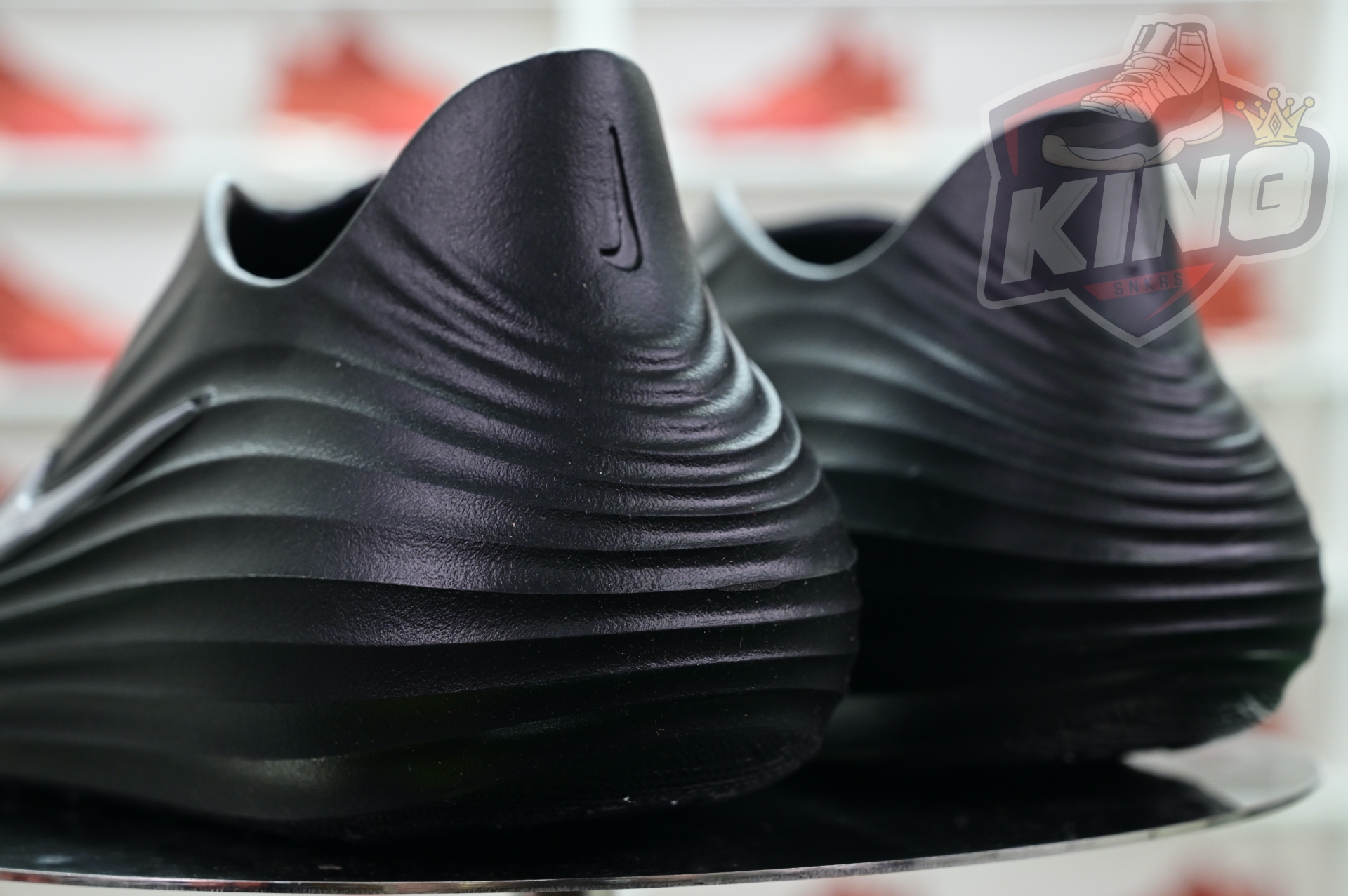 Nike ReactX Rejuven8  HV5062-001