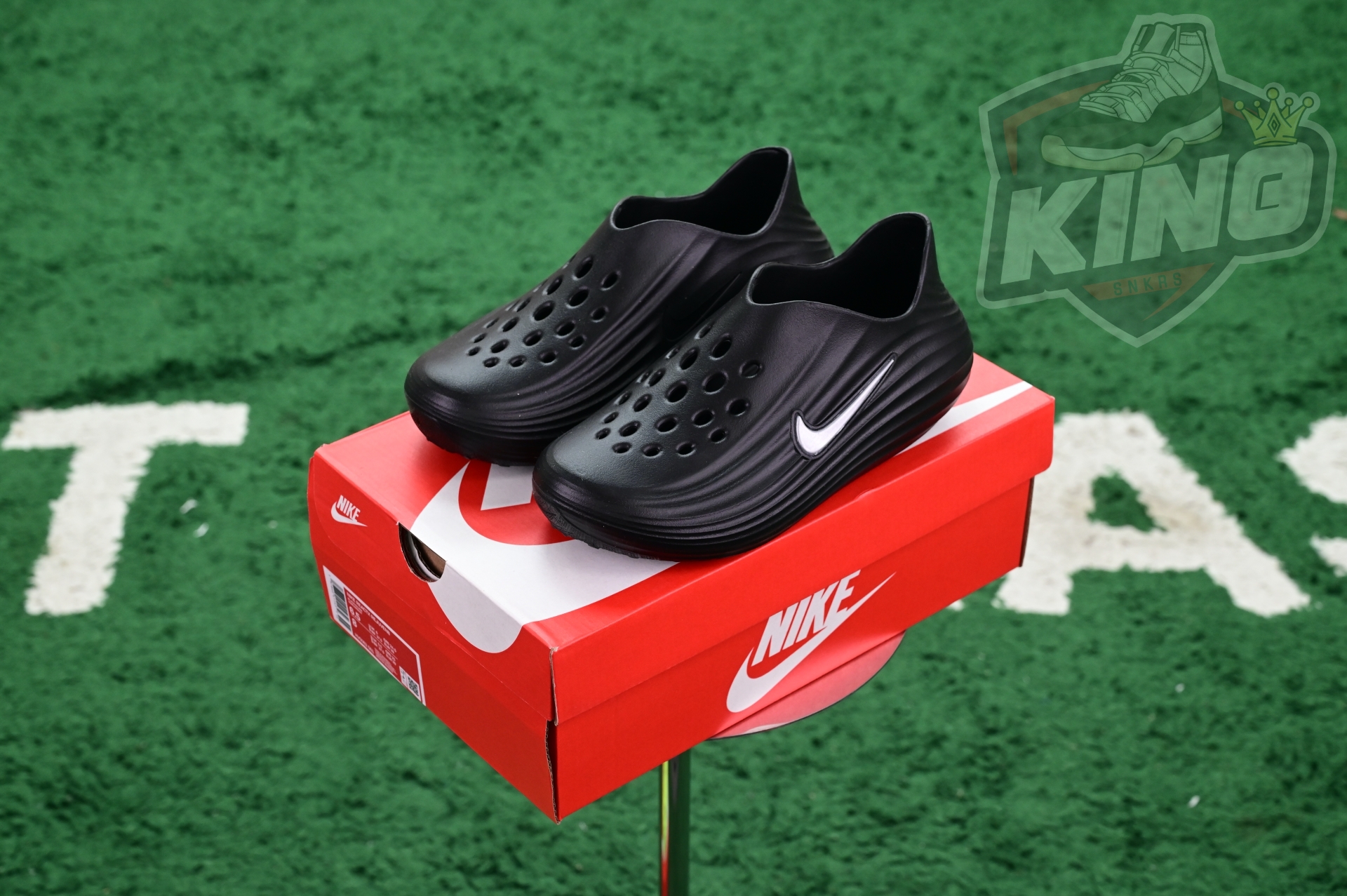 Nike ReactX Rejuven8  HV5062-001