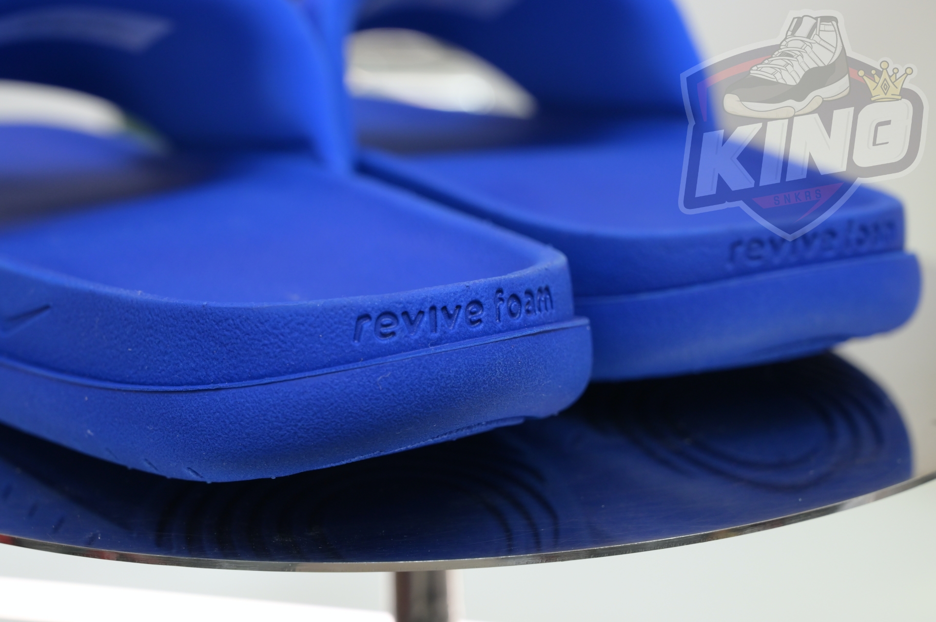 Nike Kobe Offcourt Slides  IP2870-400