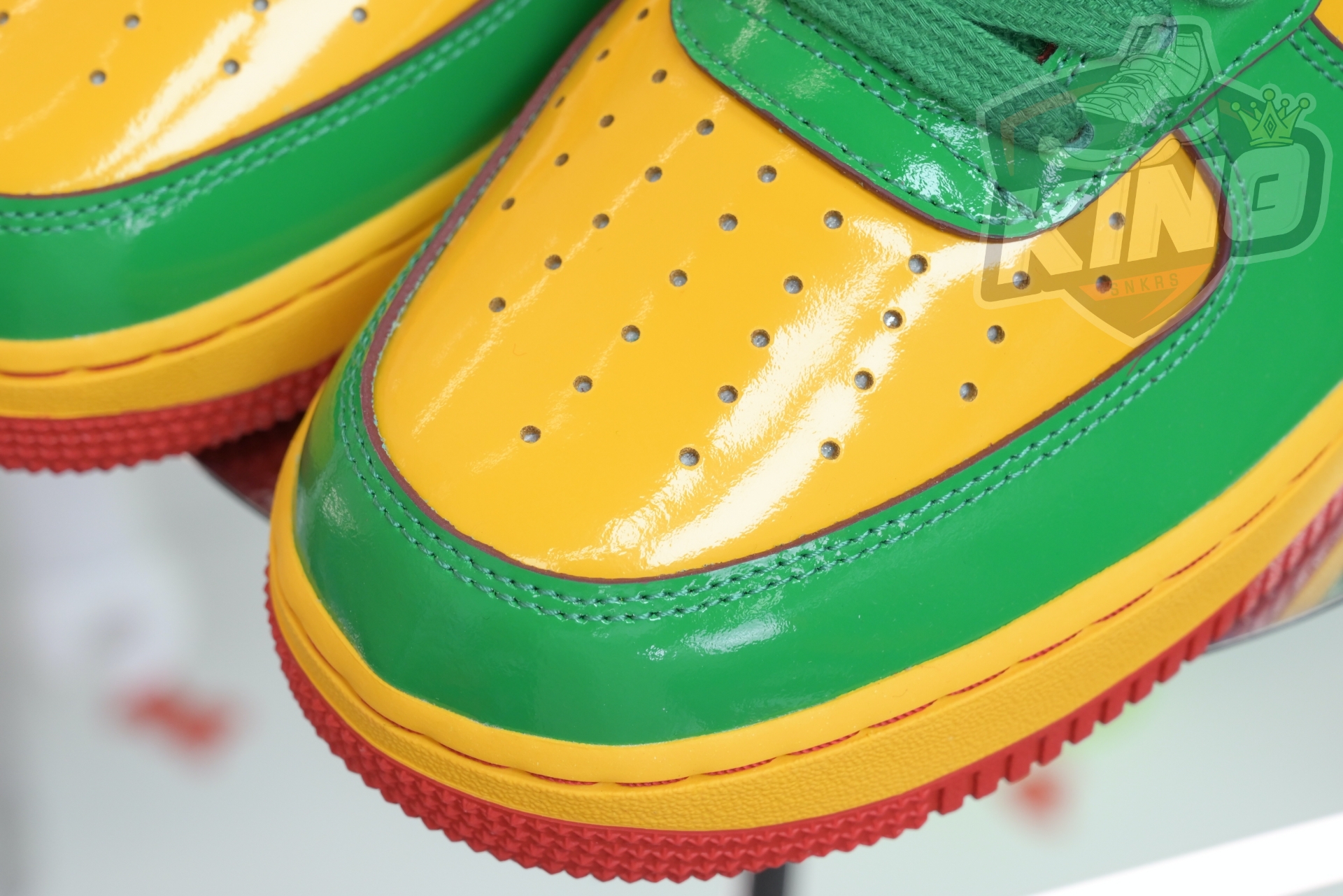 Nike Air Force 1  IH4383-300
