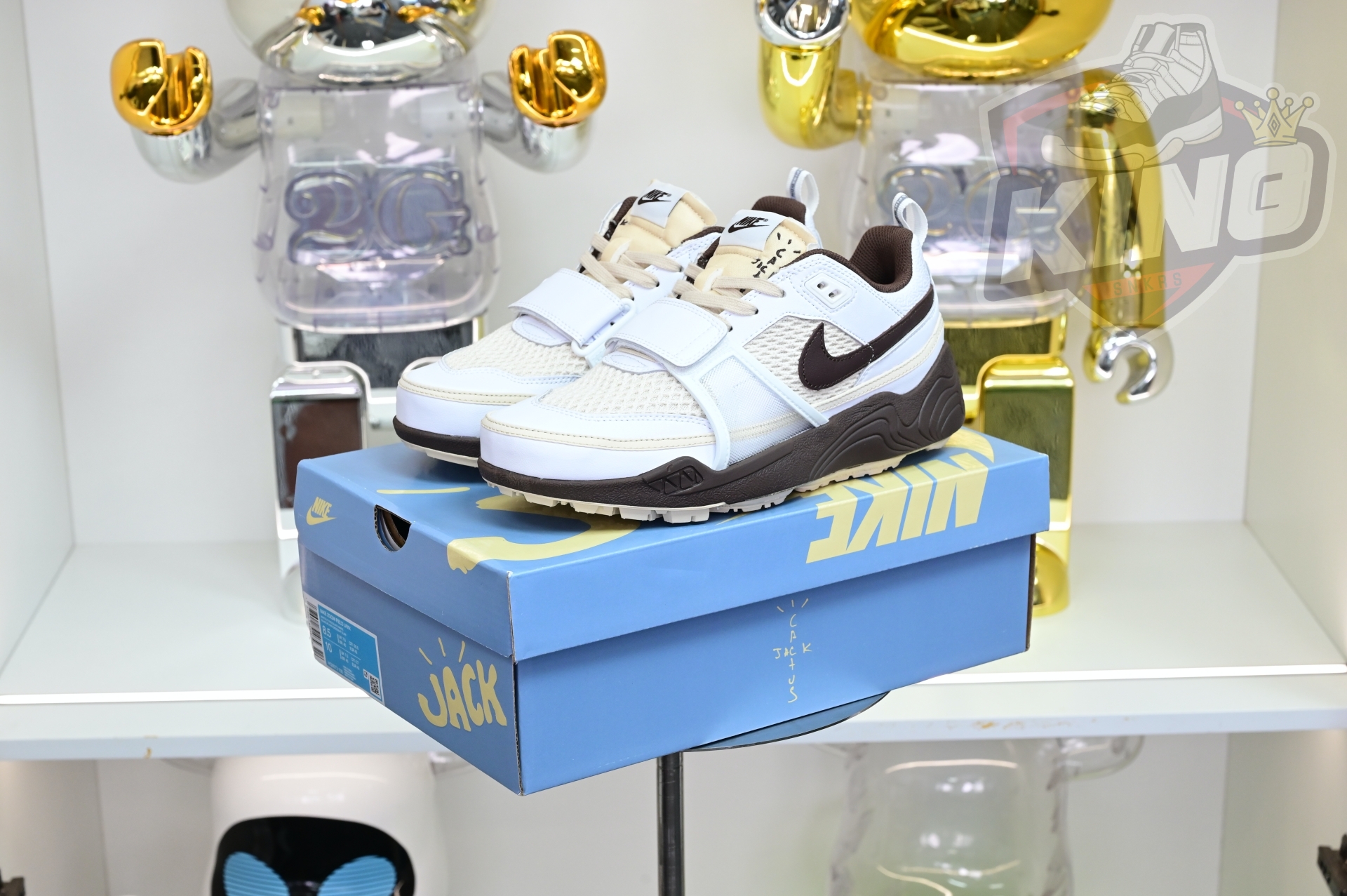 Travis Scott x Nike ZOOM Field JAXX“White/ Light Chocolate”HQ3073-100