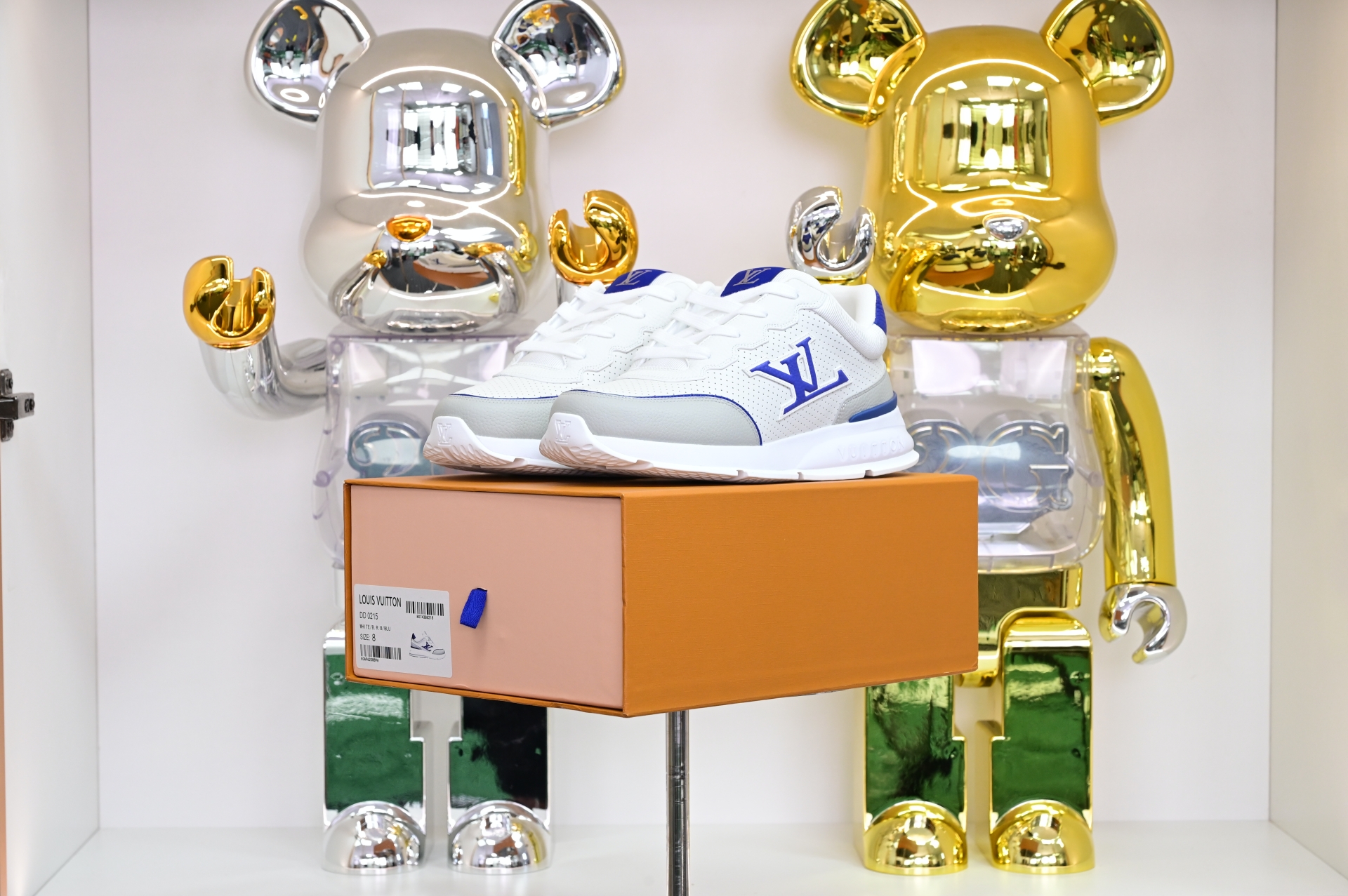 Louis Vuitton LV