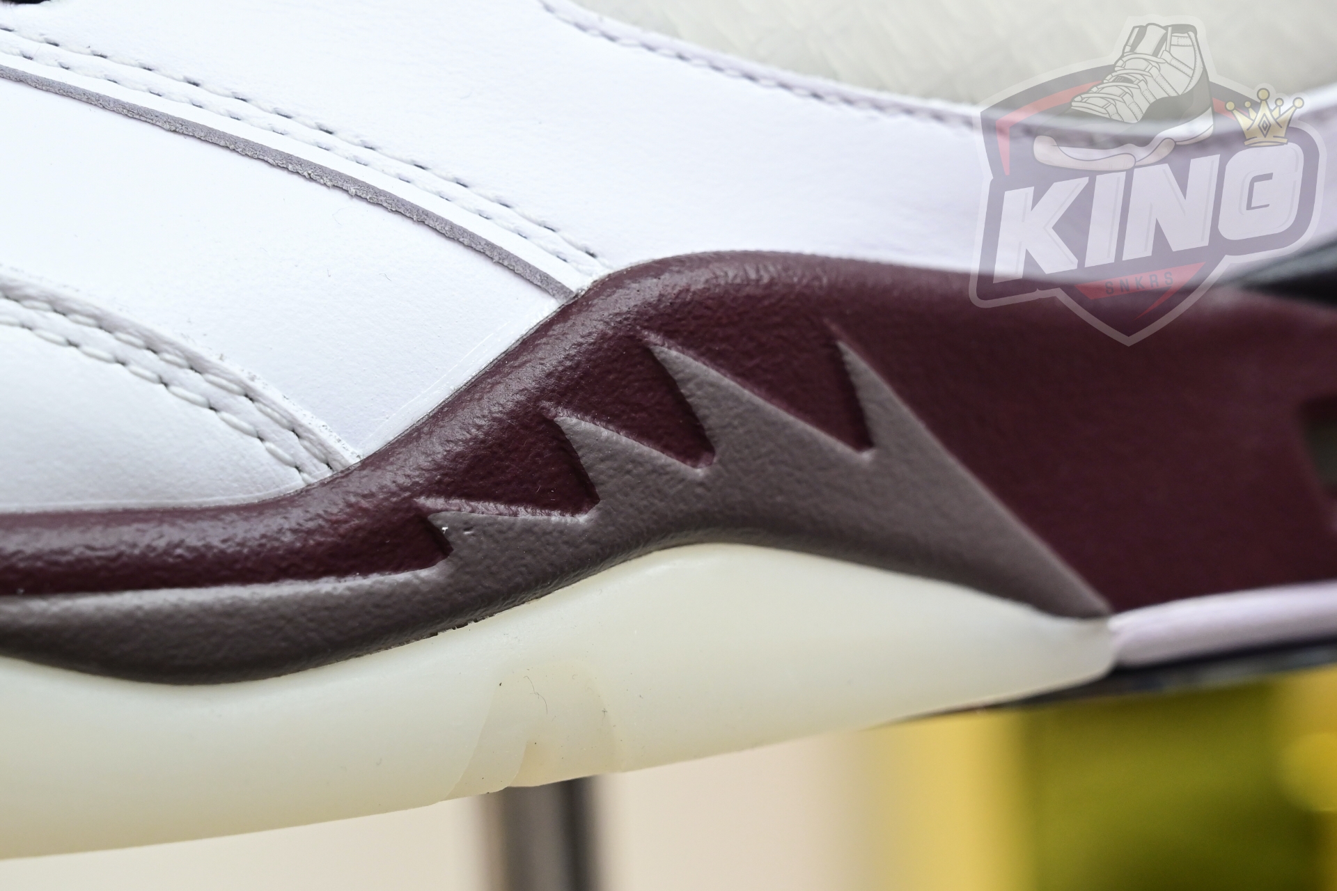 A Ma Maniére x  Air Jordan 5“Burgundy Crush” IB1528-100