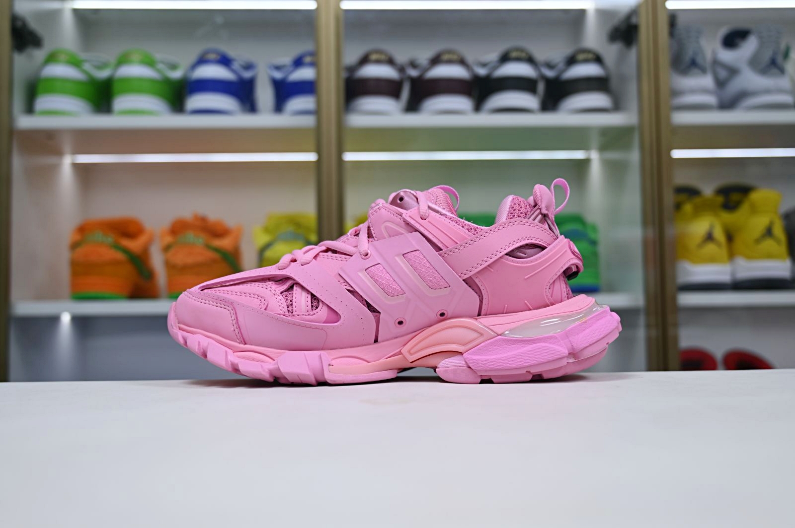 Balenciaga  Track（LED）