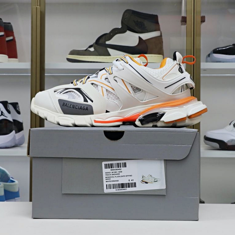 Balenciaga Track(LED)
