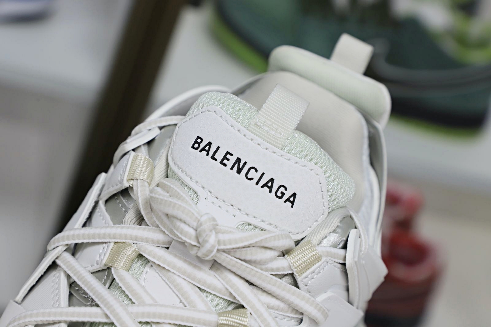 Balenciaga  Track（LED）