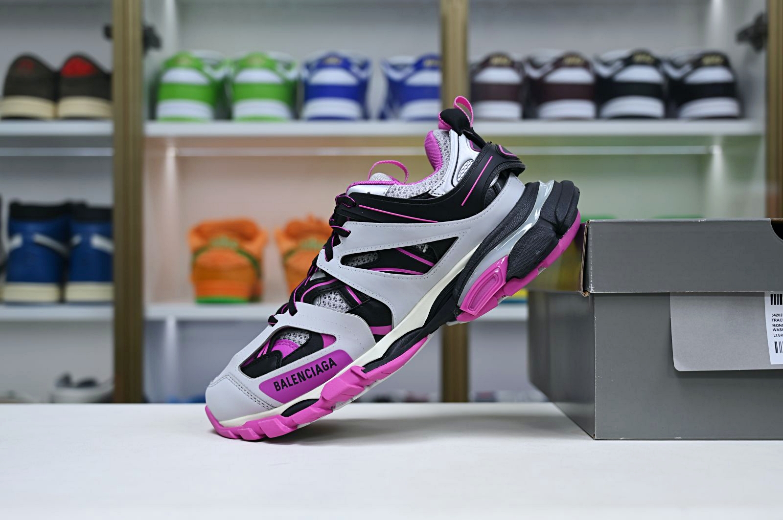 Balenciaga  Track（LED）