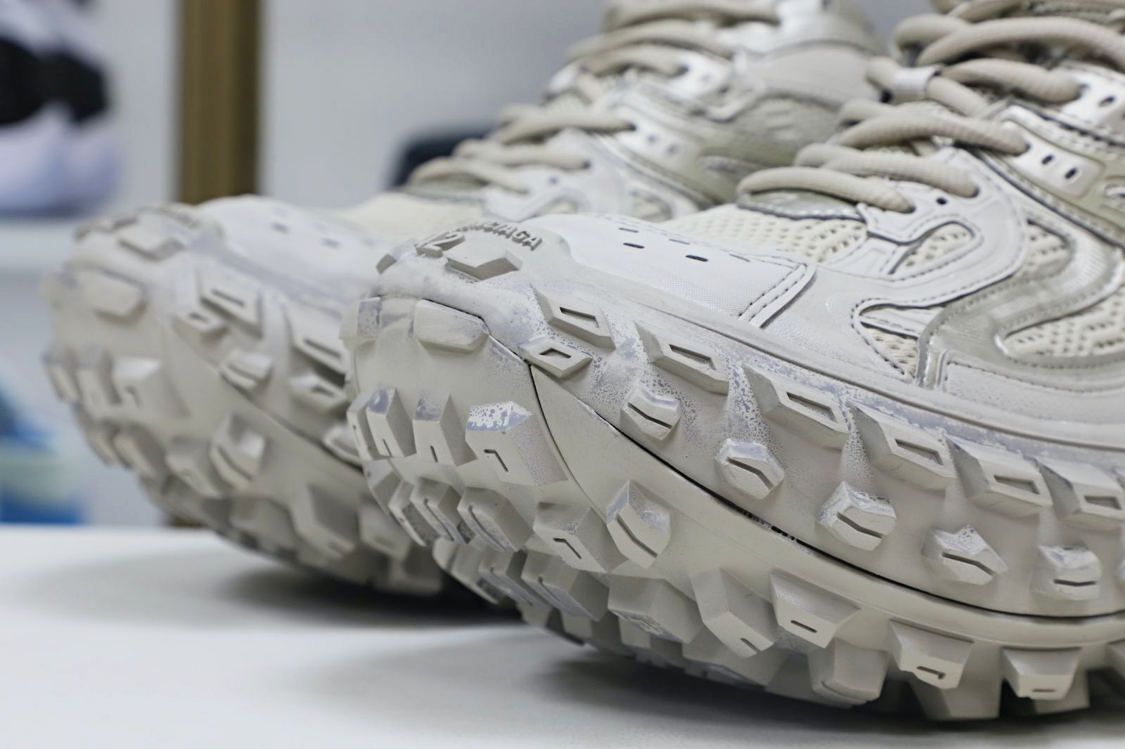 Balenciaga  Defender